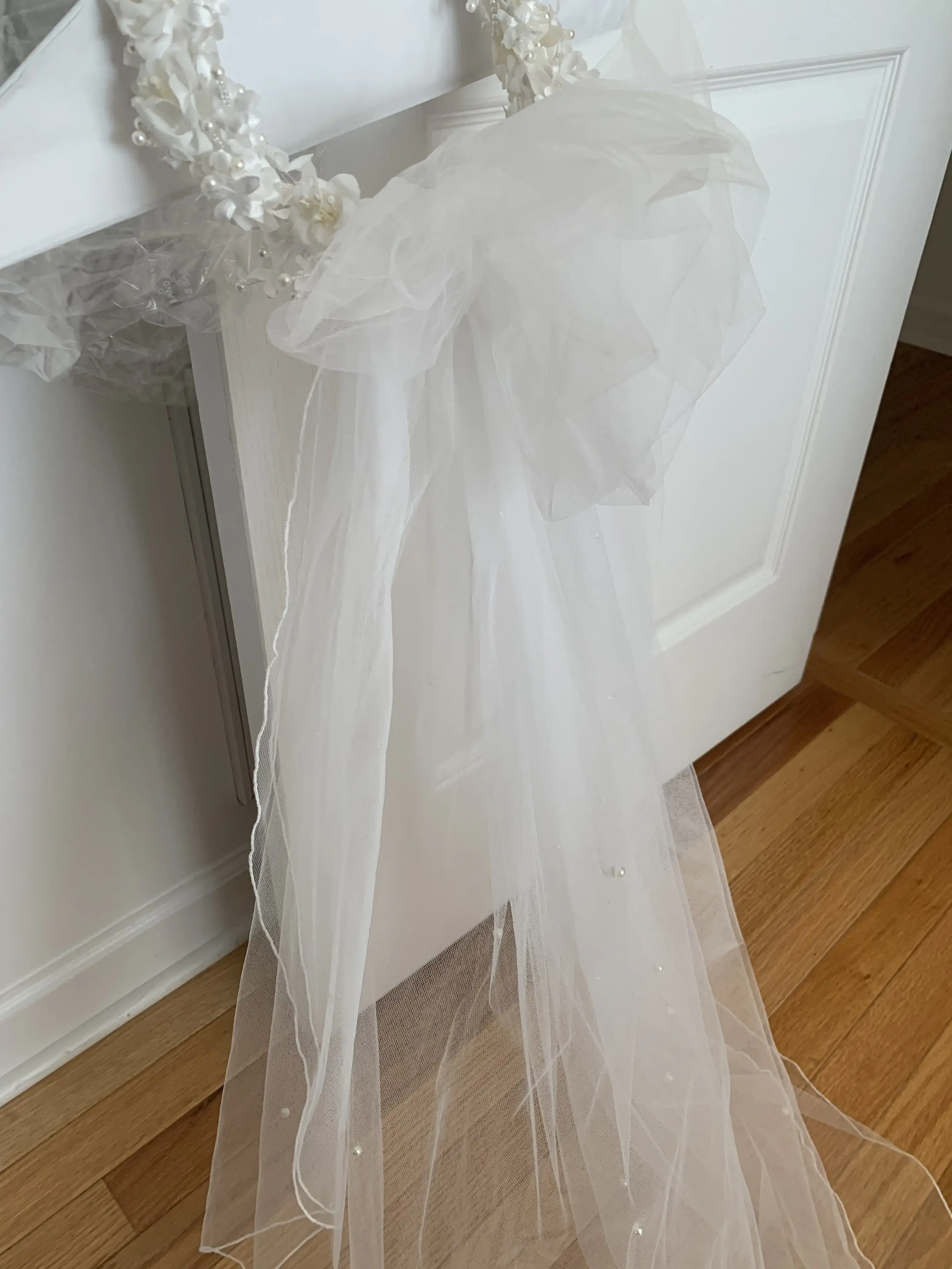 Custom Fine DryCleaning - Image 2