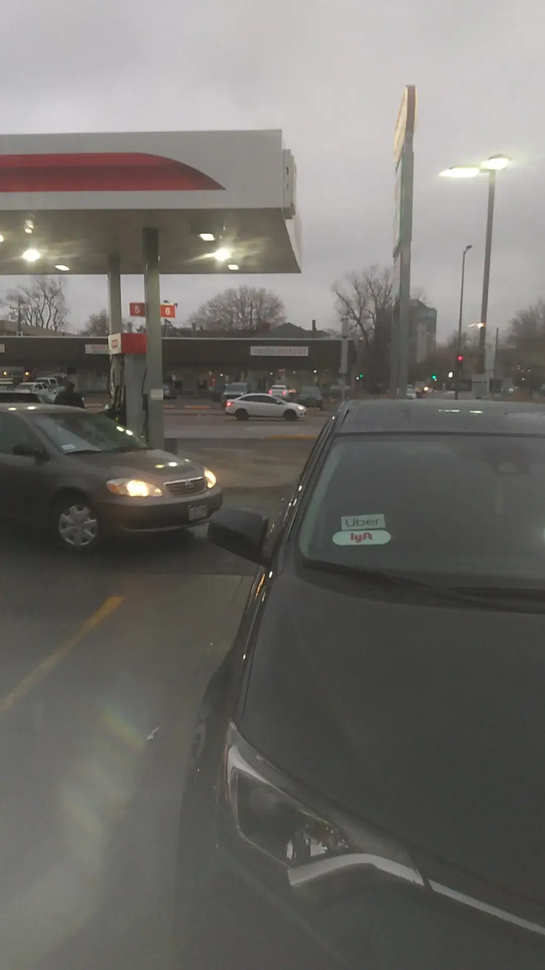 Cycles Laundry thumbnail 6