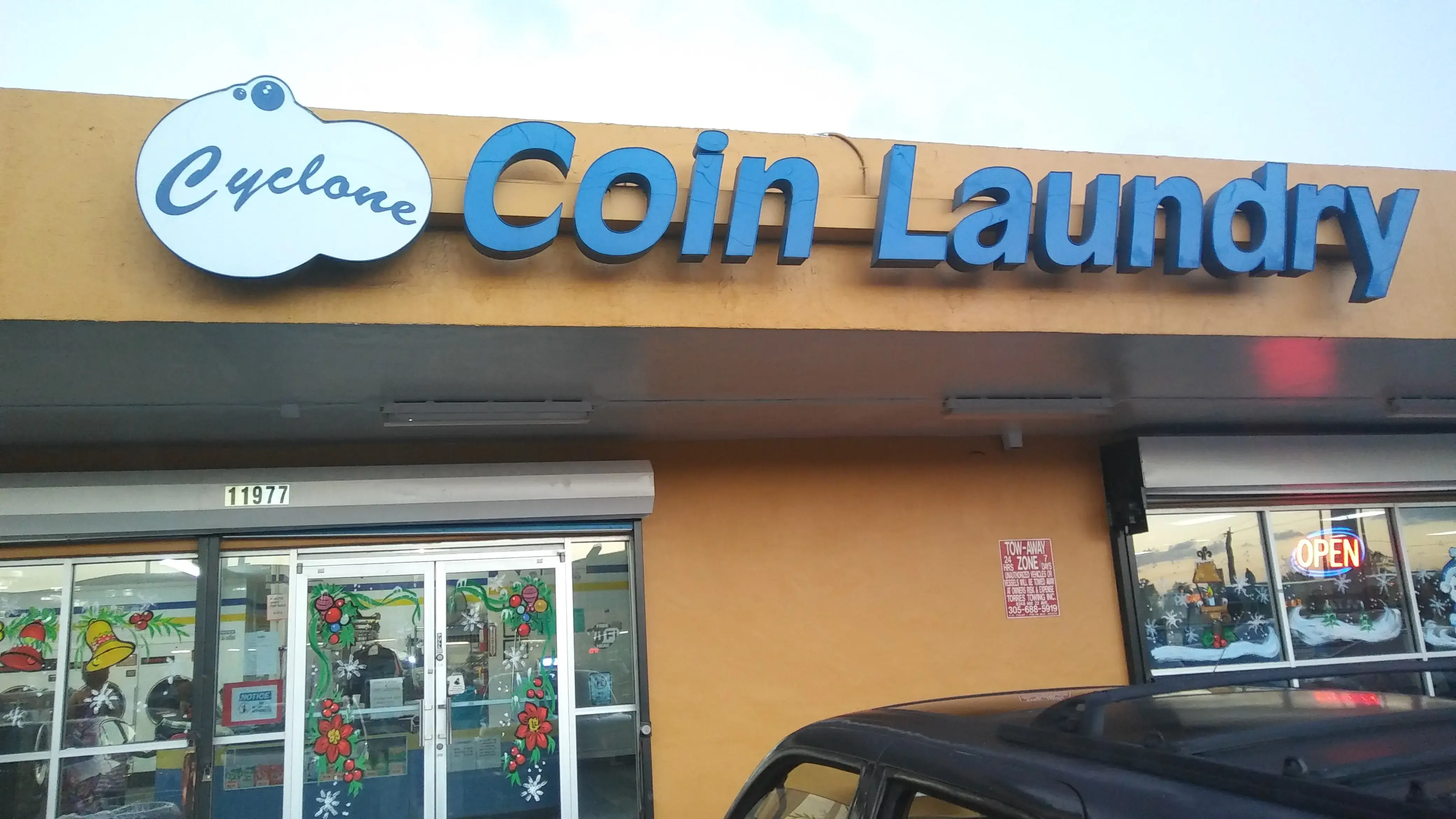 Cyclone Coin Laundry thumbnail 9