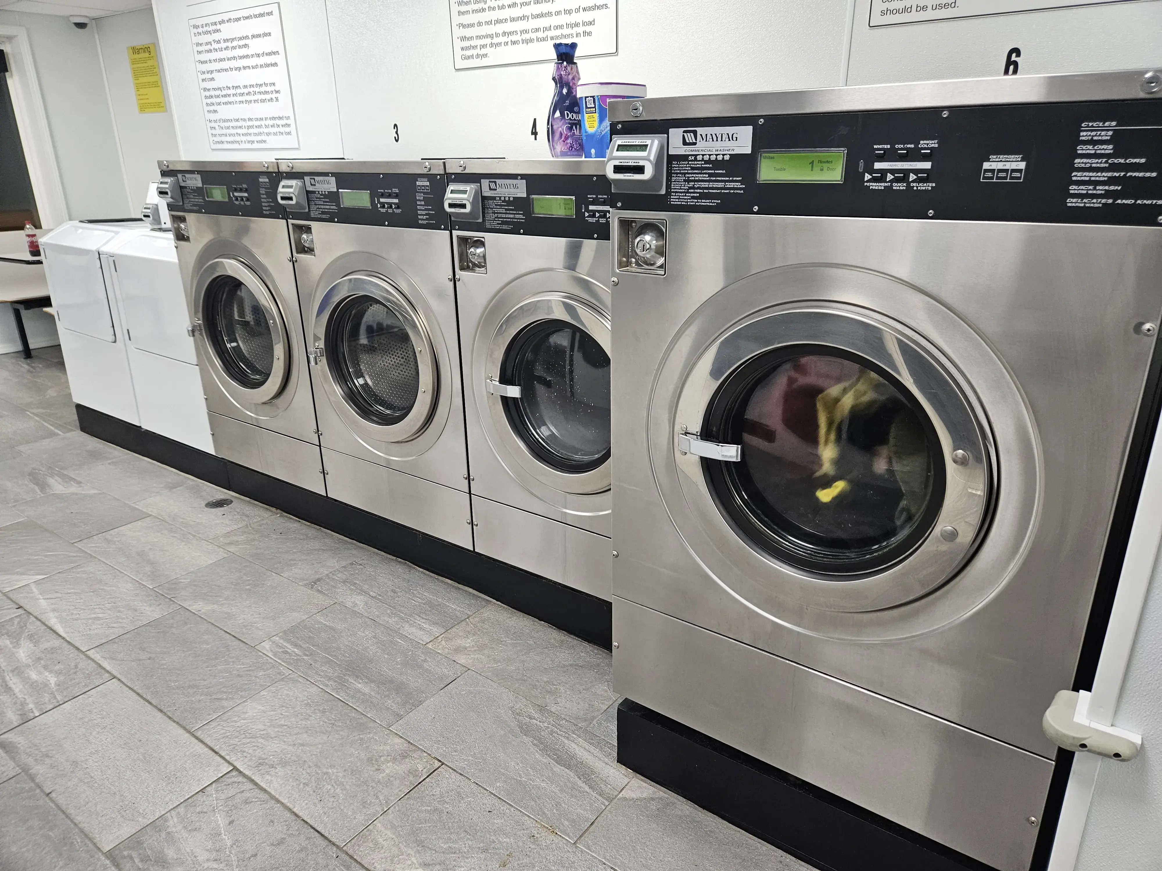 Cygnet Laundromat thumbnail 2