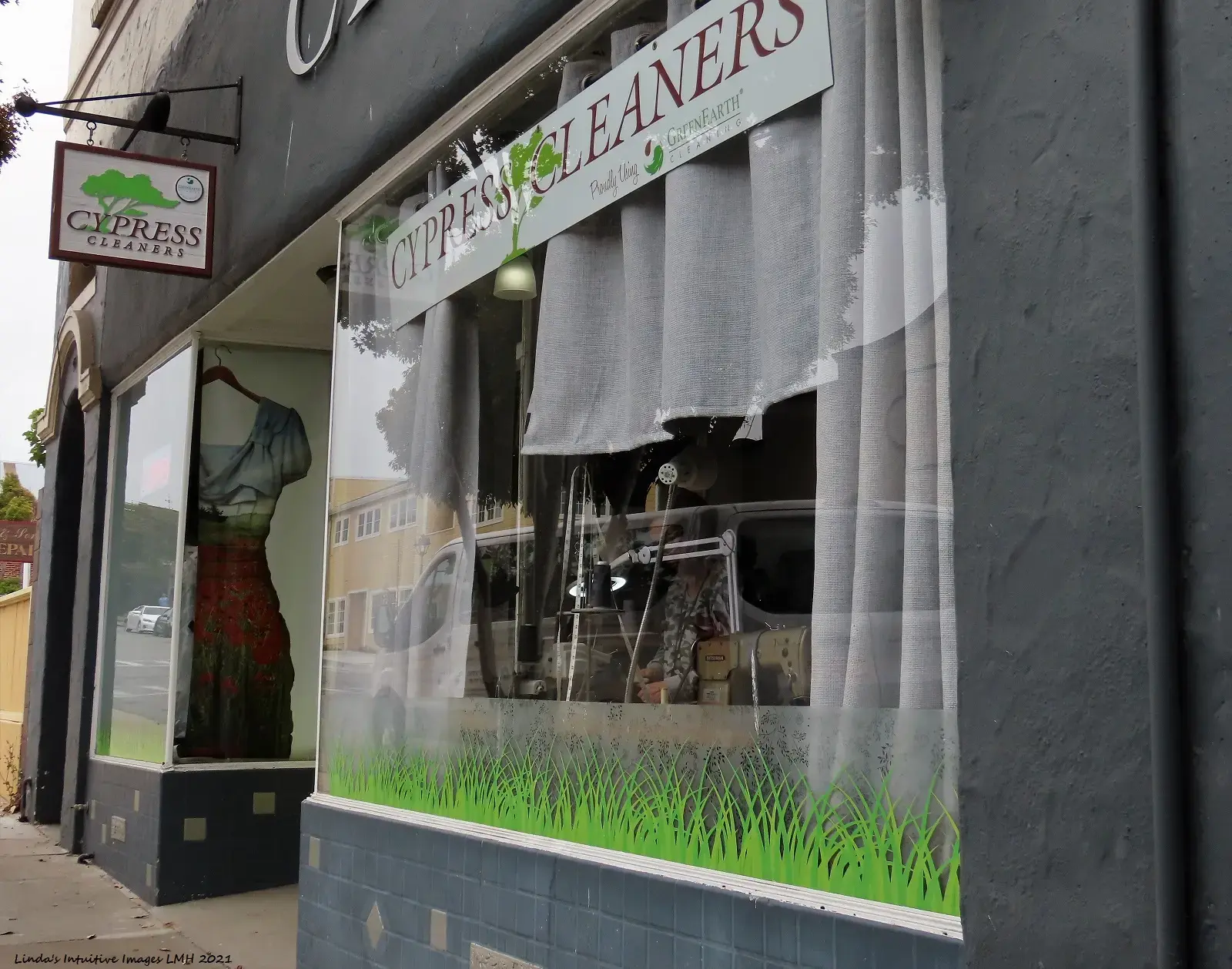 Cypress Cleaners - Image 2