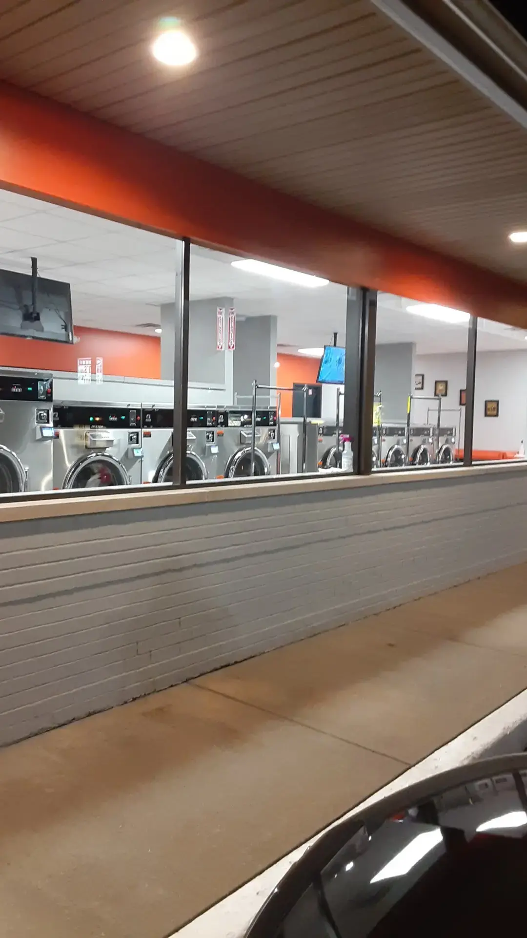 D-Express Laundry thumbnail 8