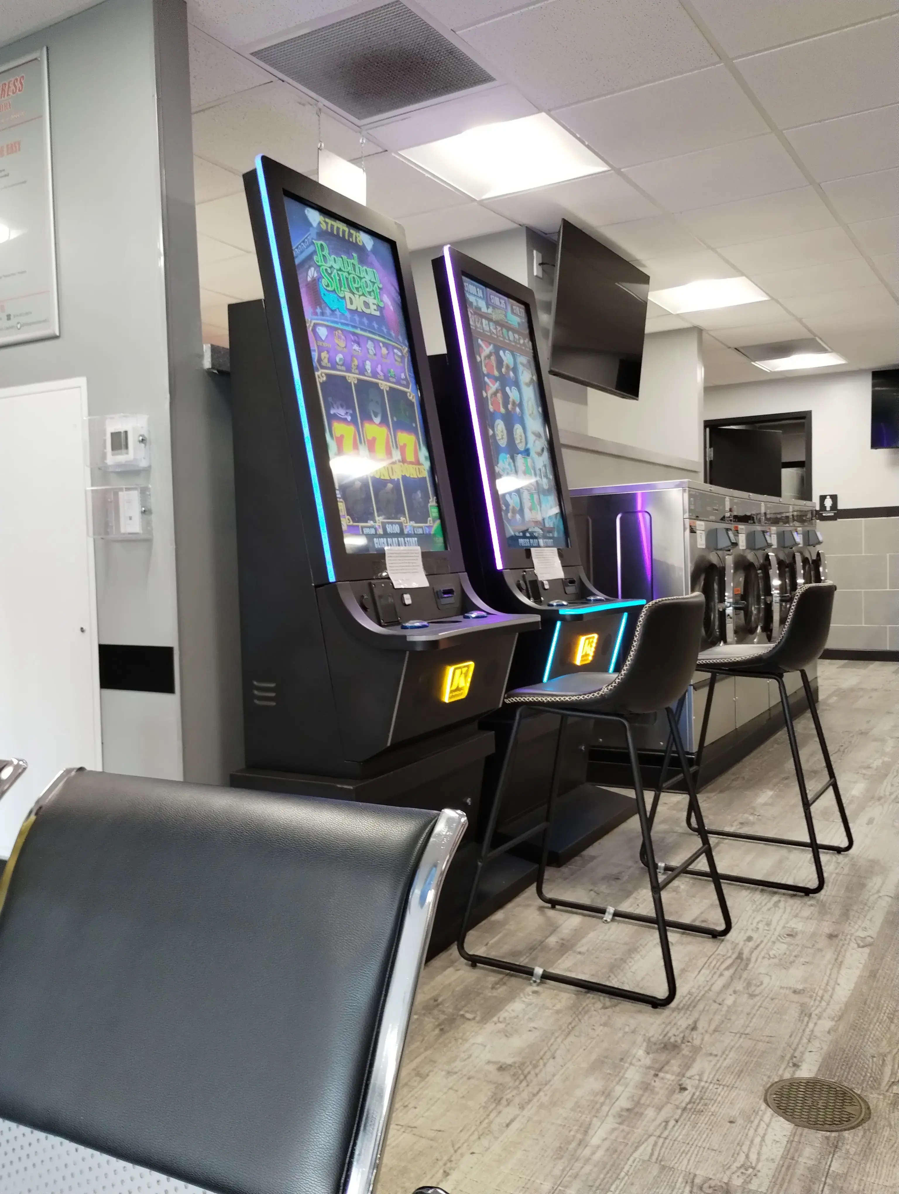 D-Express Laundry - Image 10