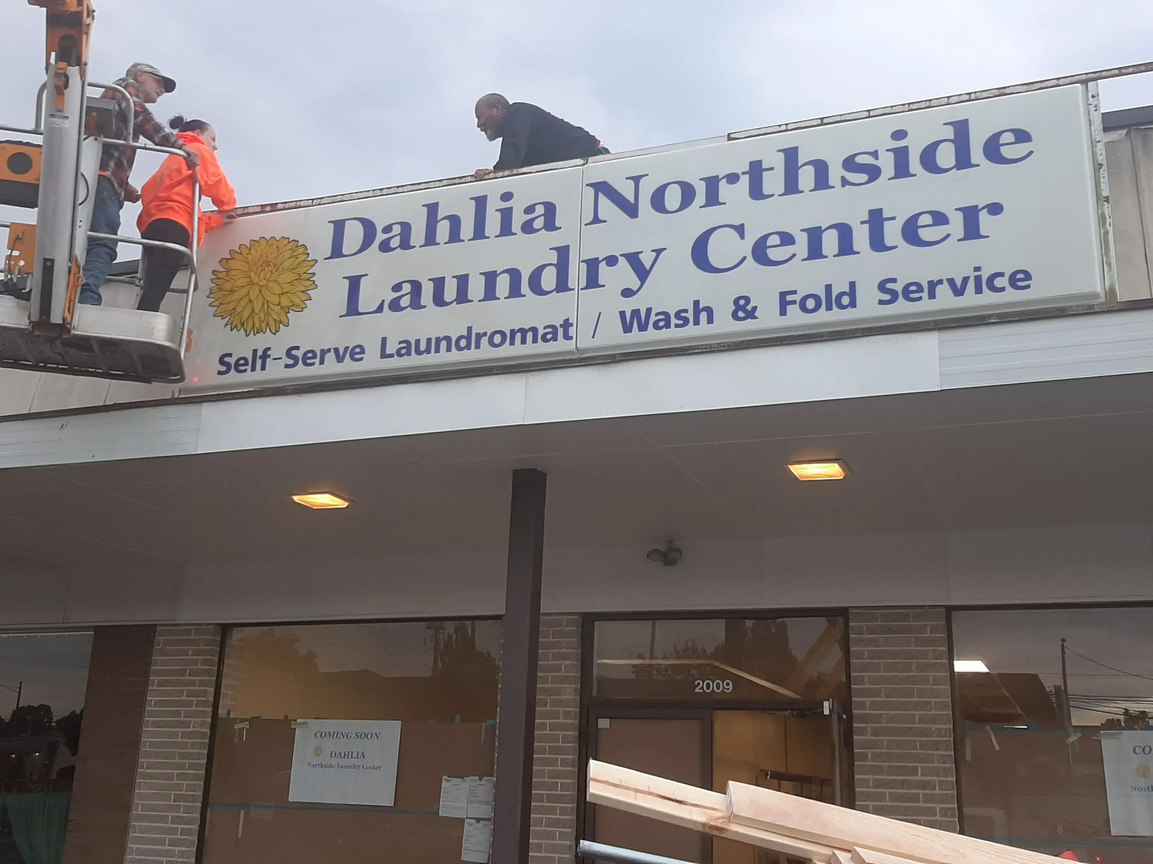 Dahlia Northside Laundry Center - Image 14