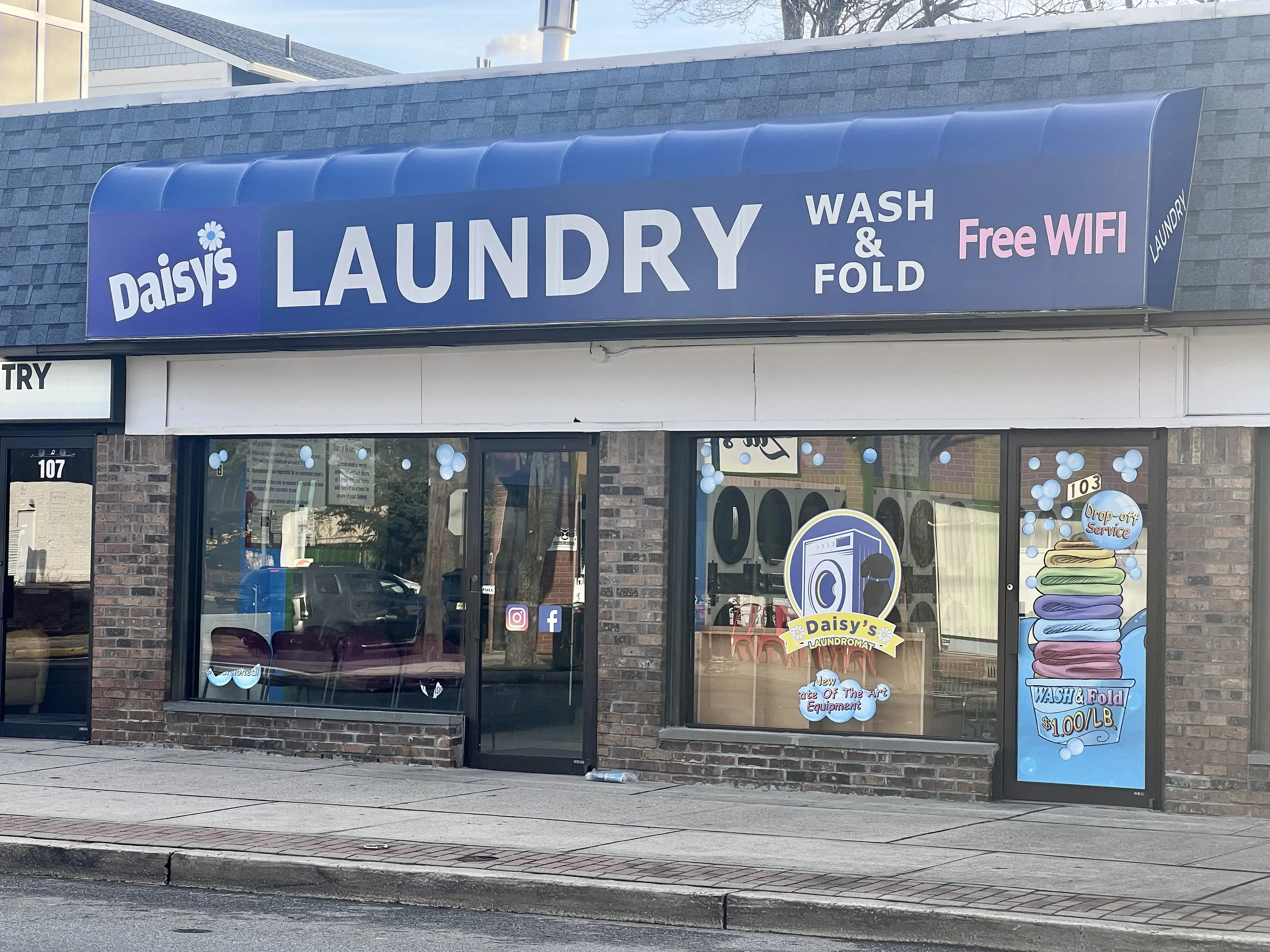 Daisy's Laundromat - Image 2