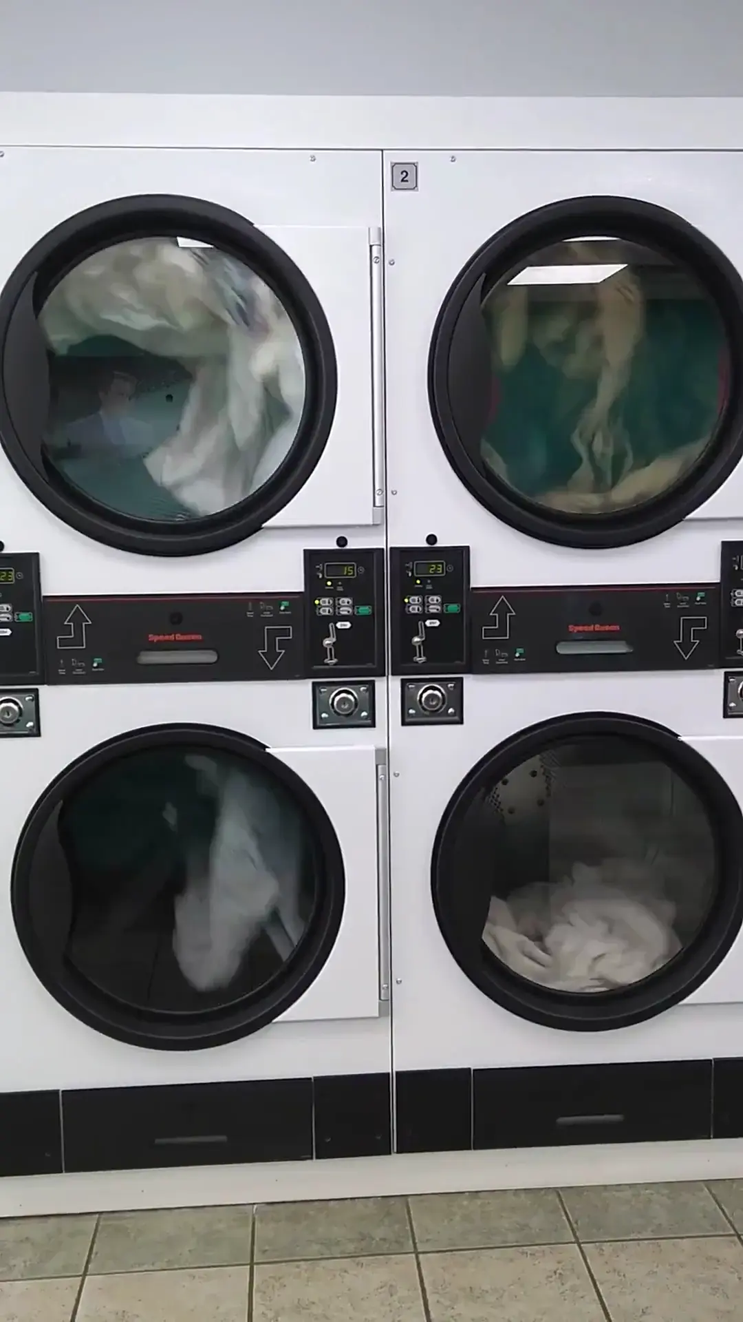 Daisy's Laundromat - Image 7