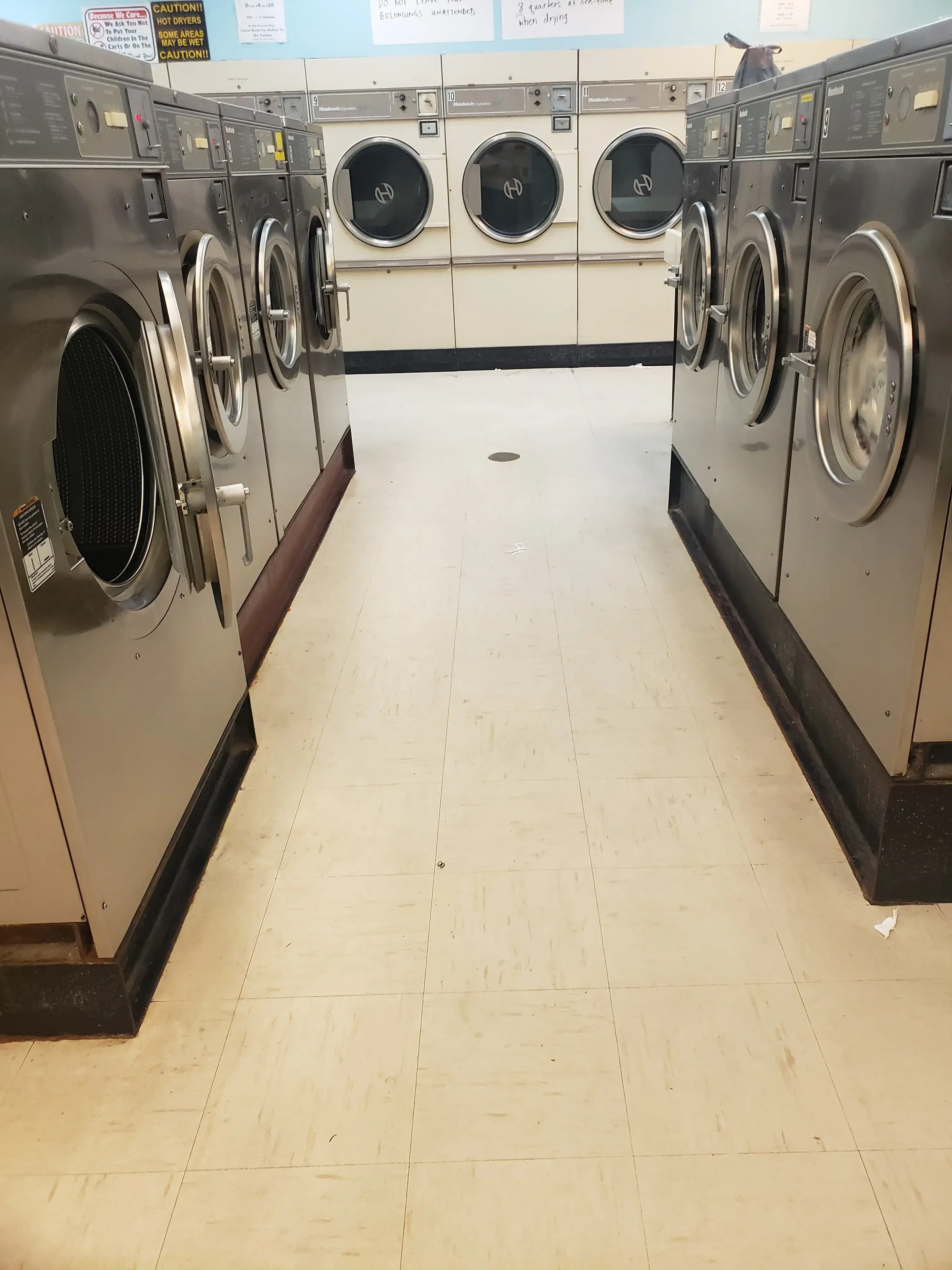 Dallas Coin Laundry - Image 9