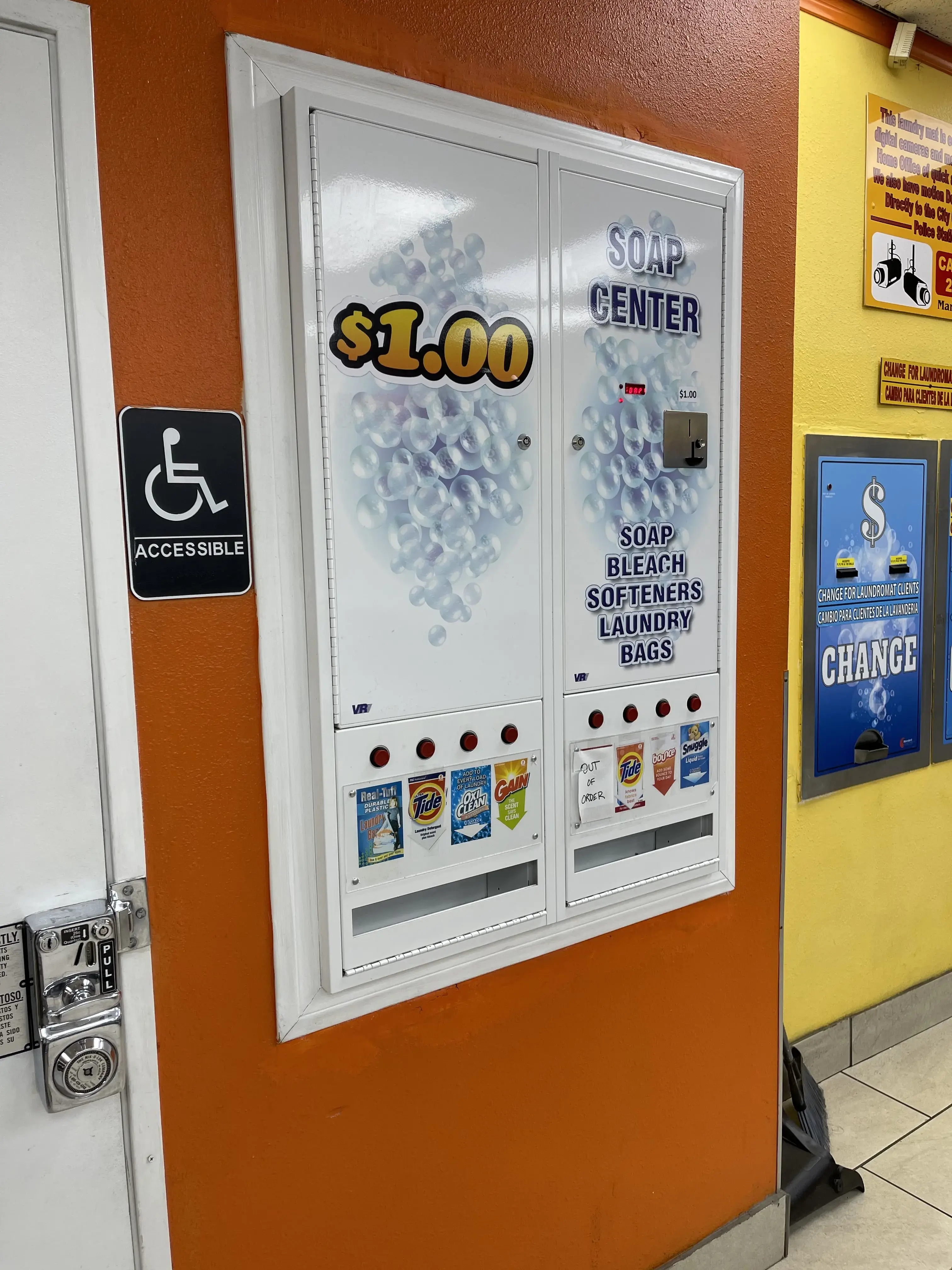 Damoins Laundry Mat thumbnail 6