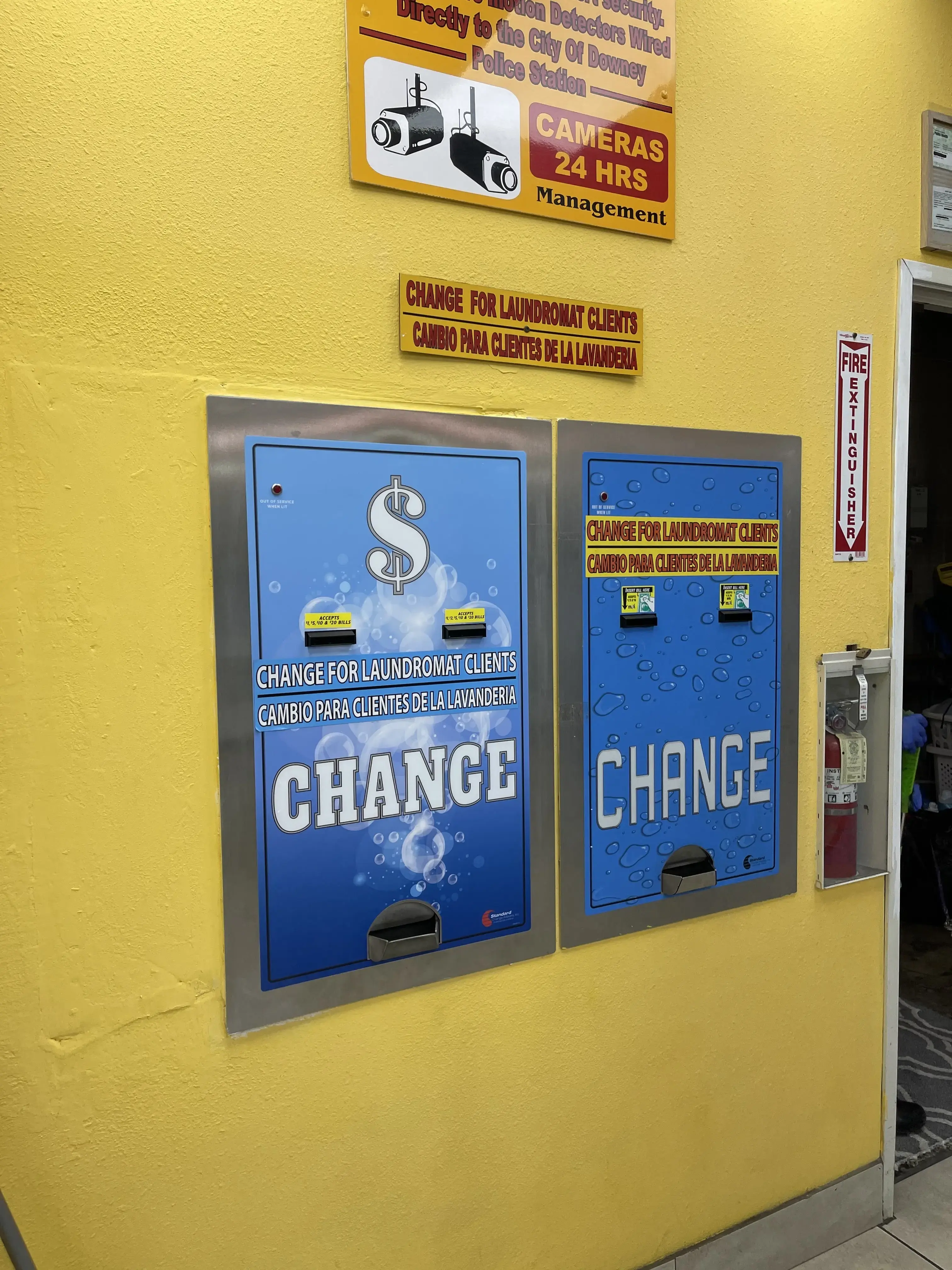 Damoins Laundry Mat - Image 3
