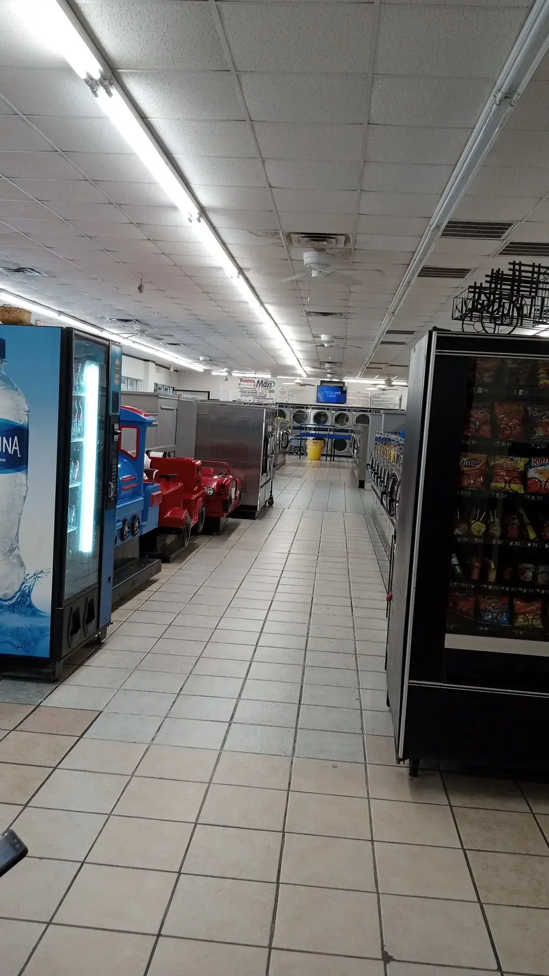 Daniel's Super Wash & Dry location