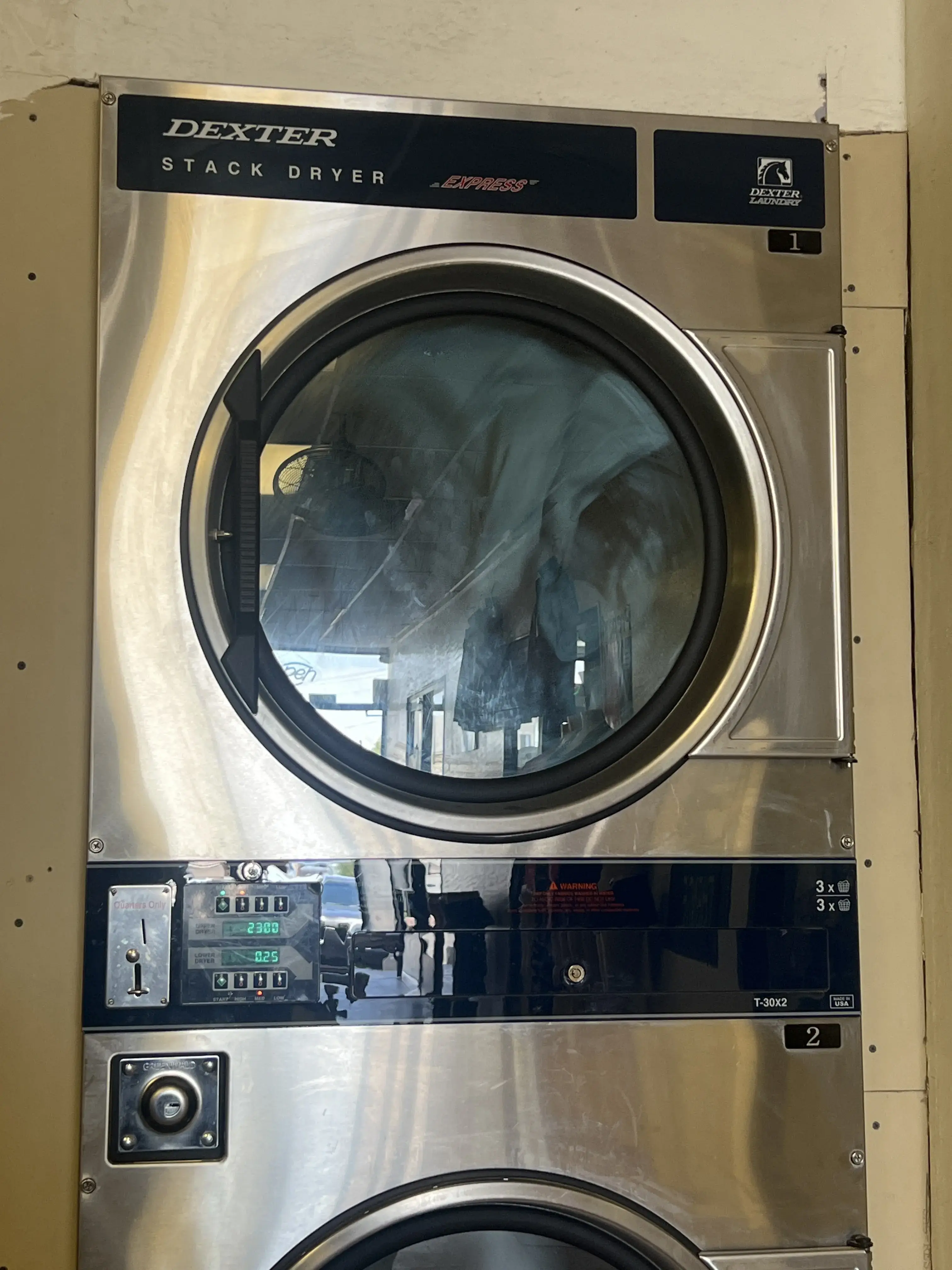 Danny's Laundromat - Image 12