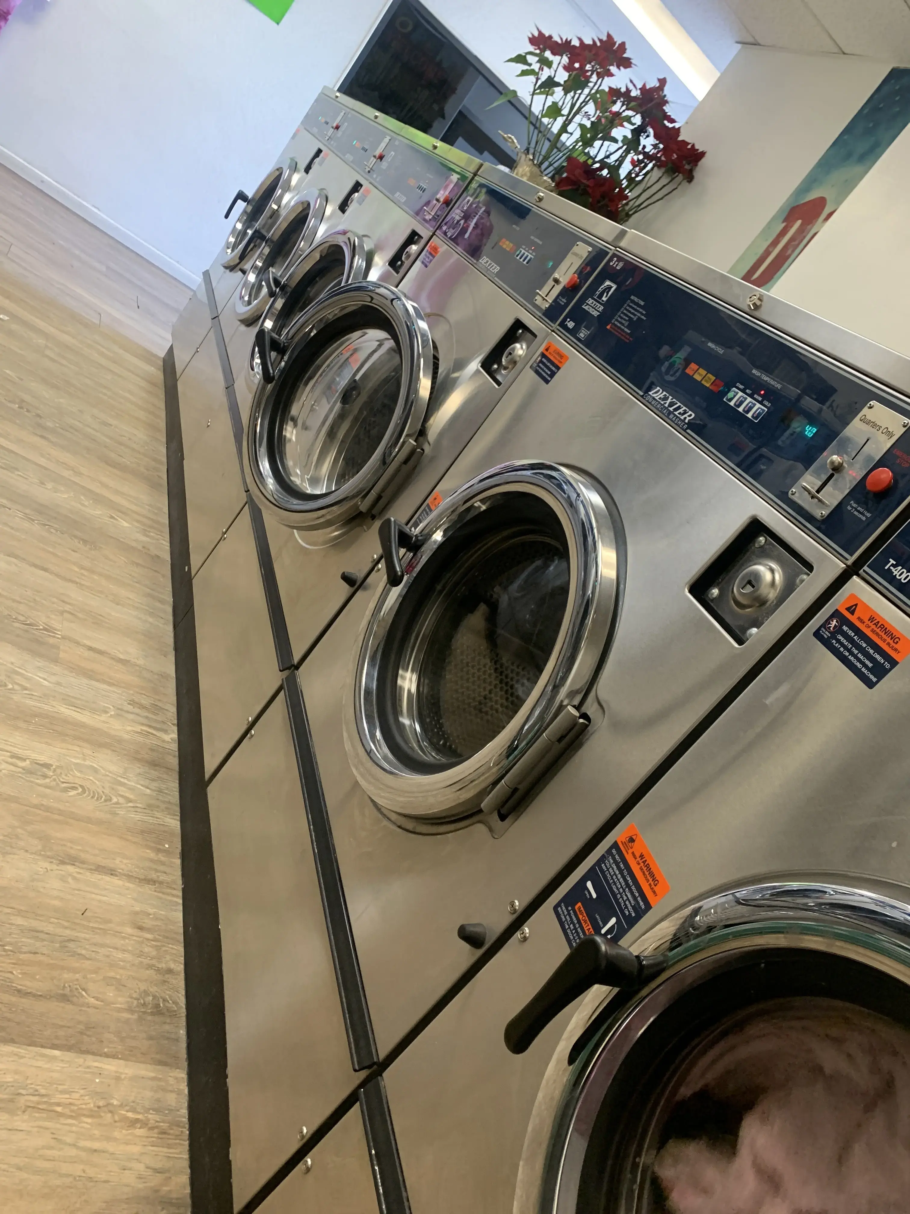 Danny's Laundromat thumbnail 13