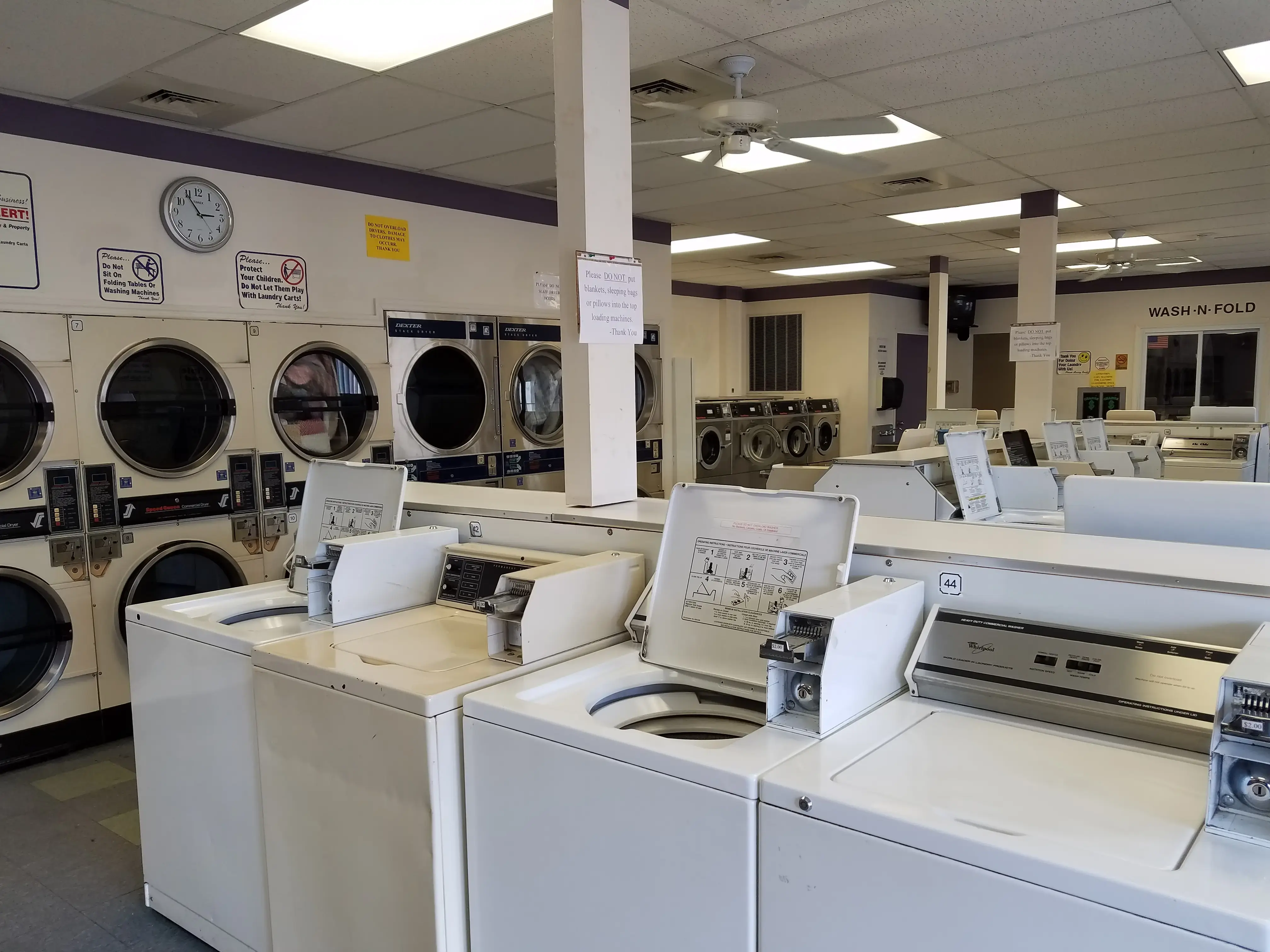 Danville Laundromat - Image 2