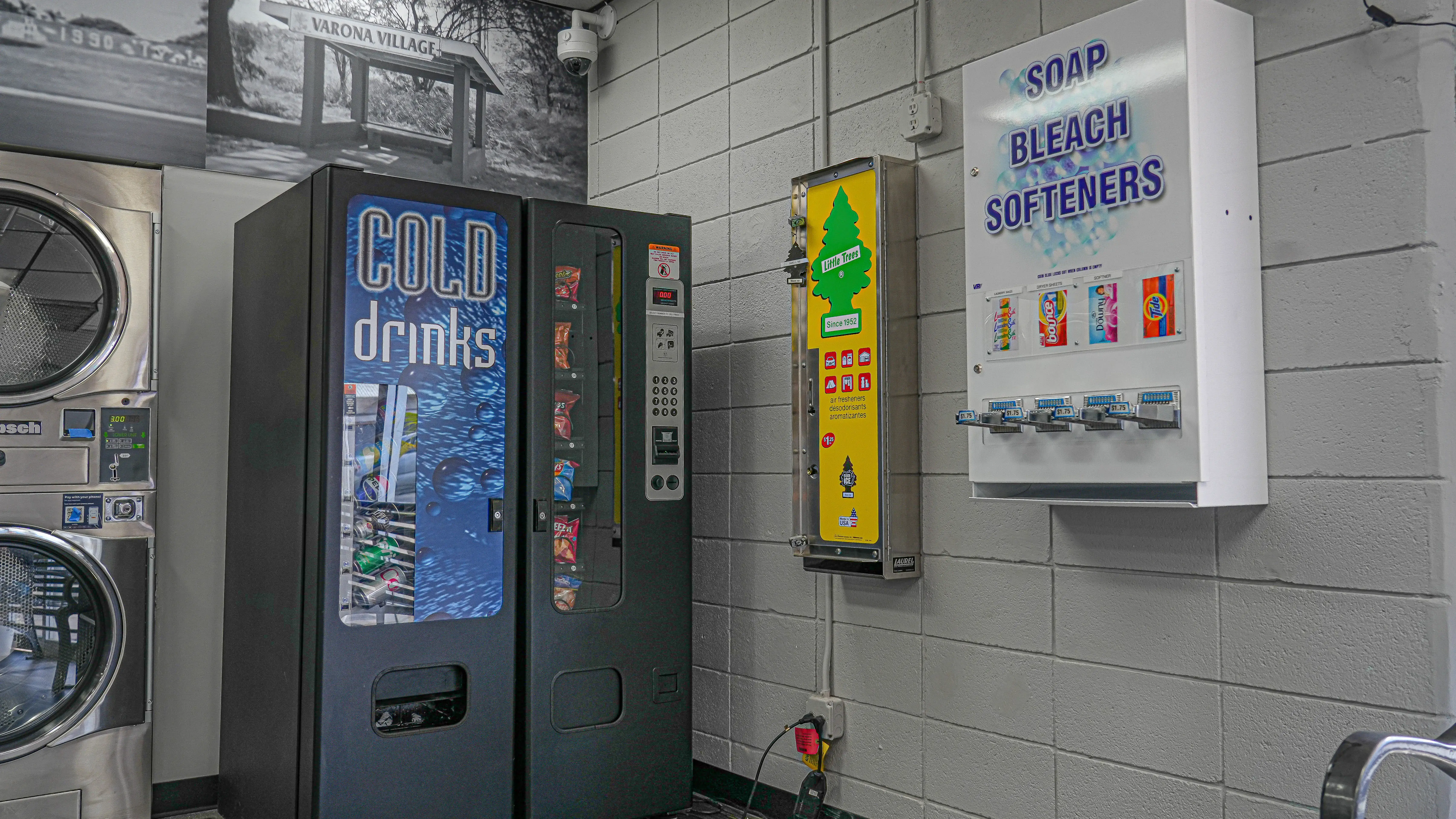Darrell's Coin Laundry - Image 6