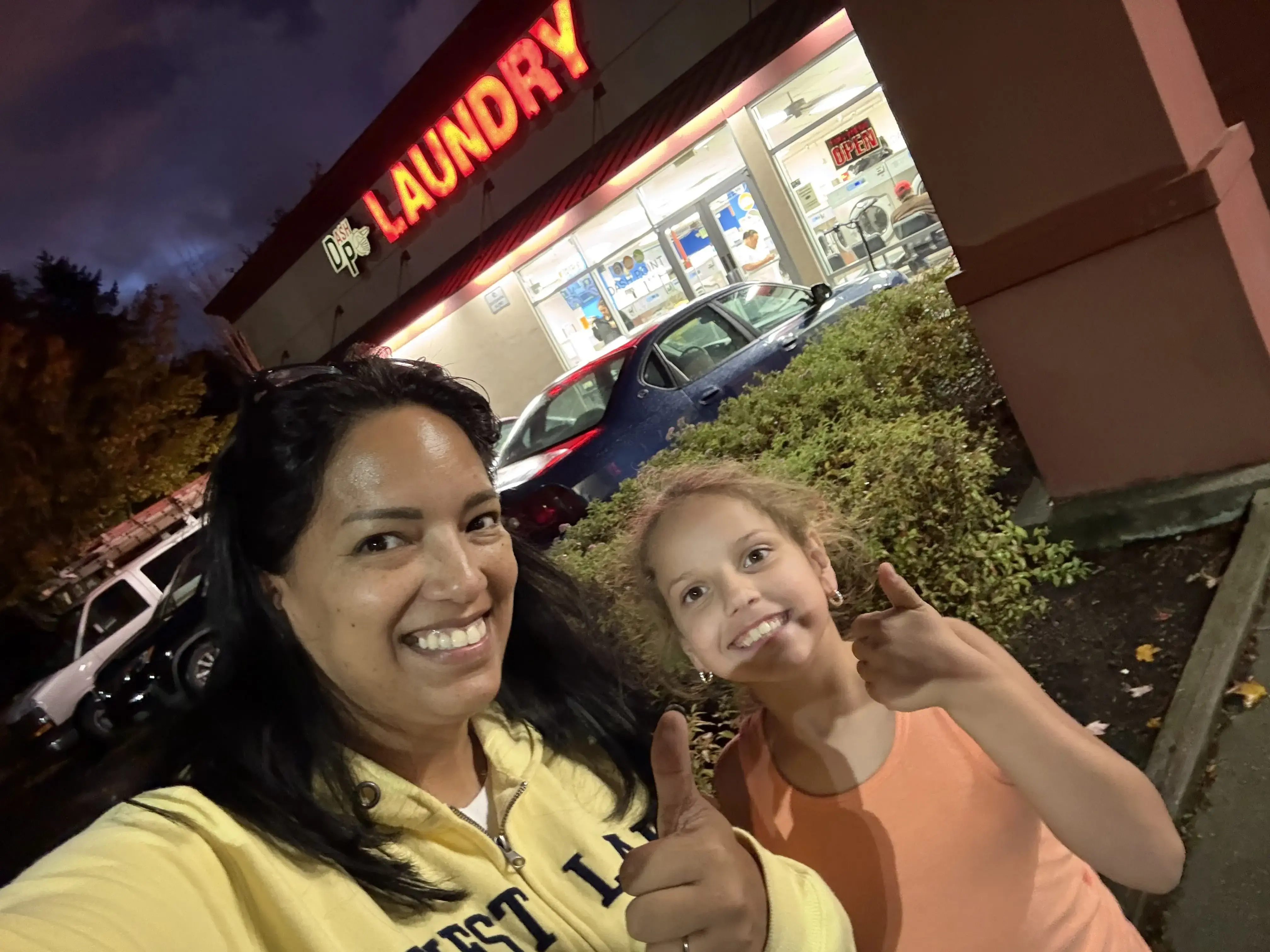 Dash Point Laundry thumbnail 20