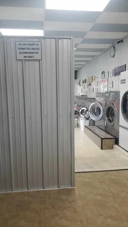 Davenport Laundry thumbnail 17