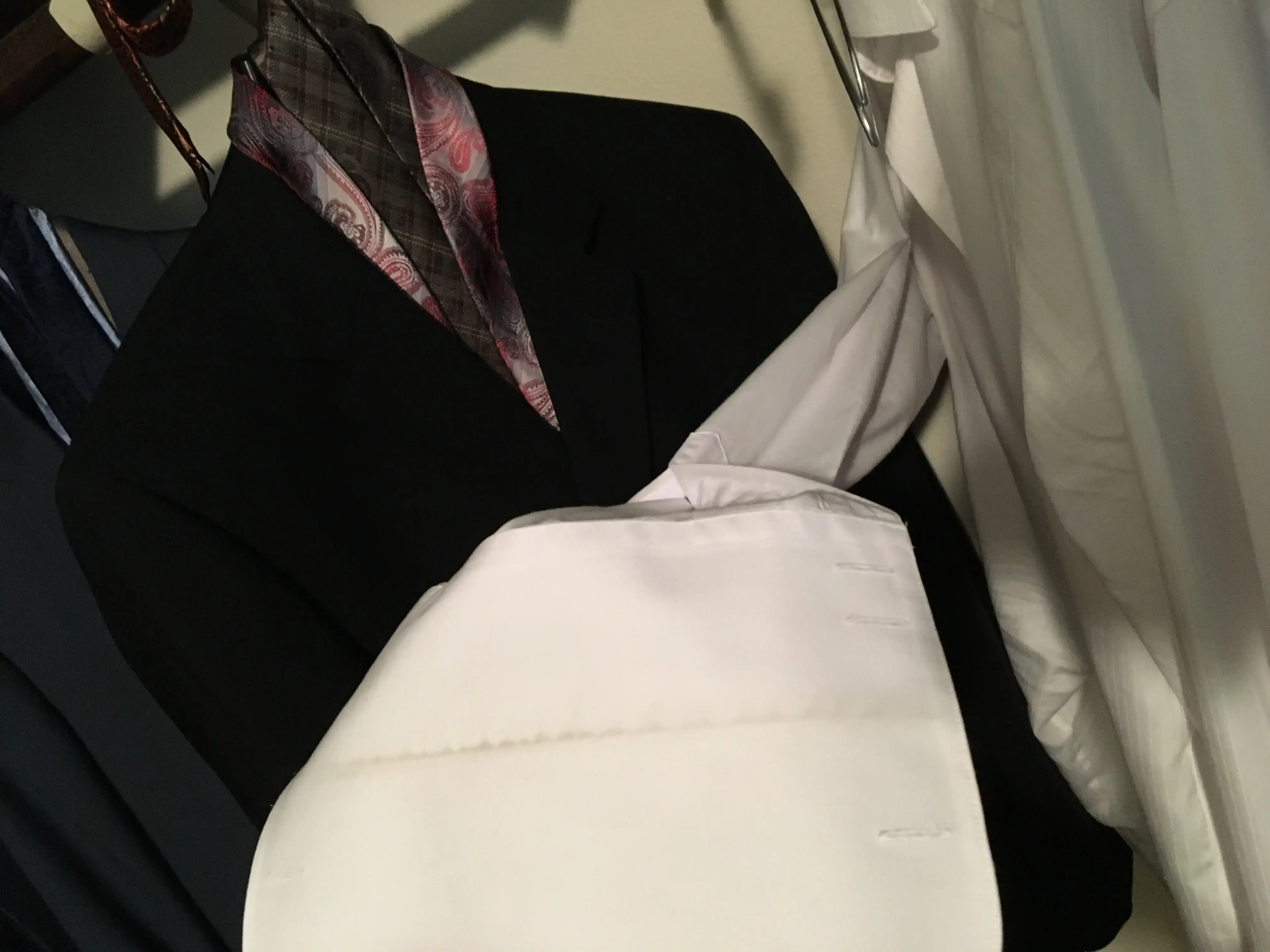 Dave's Econ-O-Wash & Dry Cleaning - Image 6