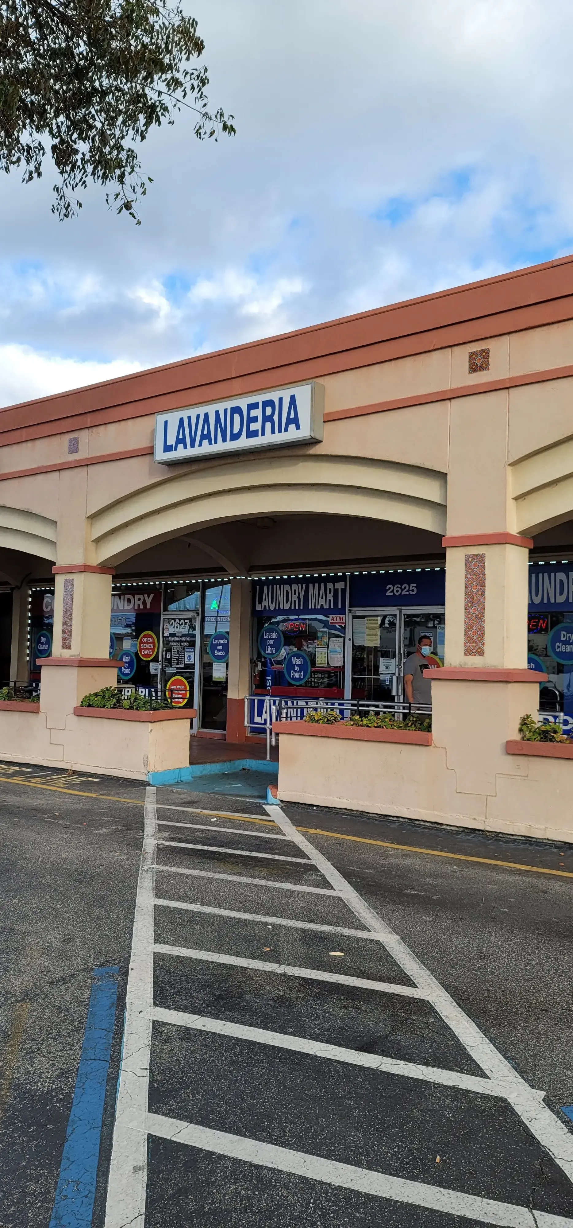 Davie Laundry - Image 3