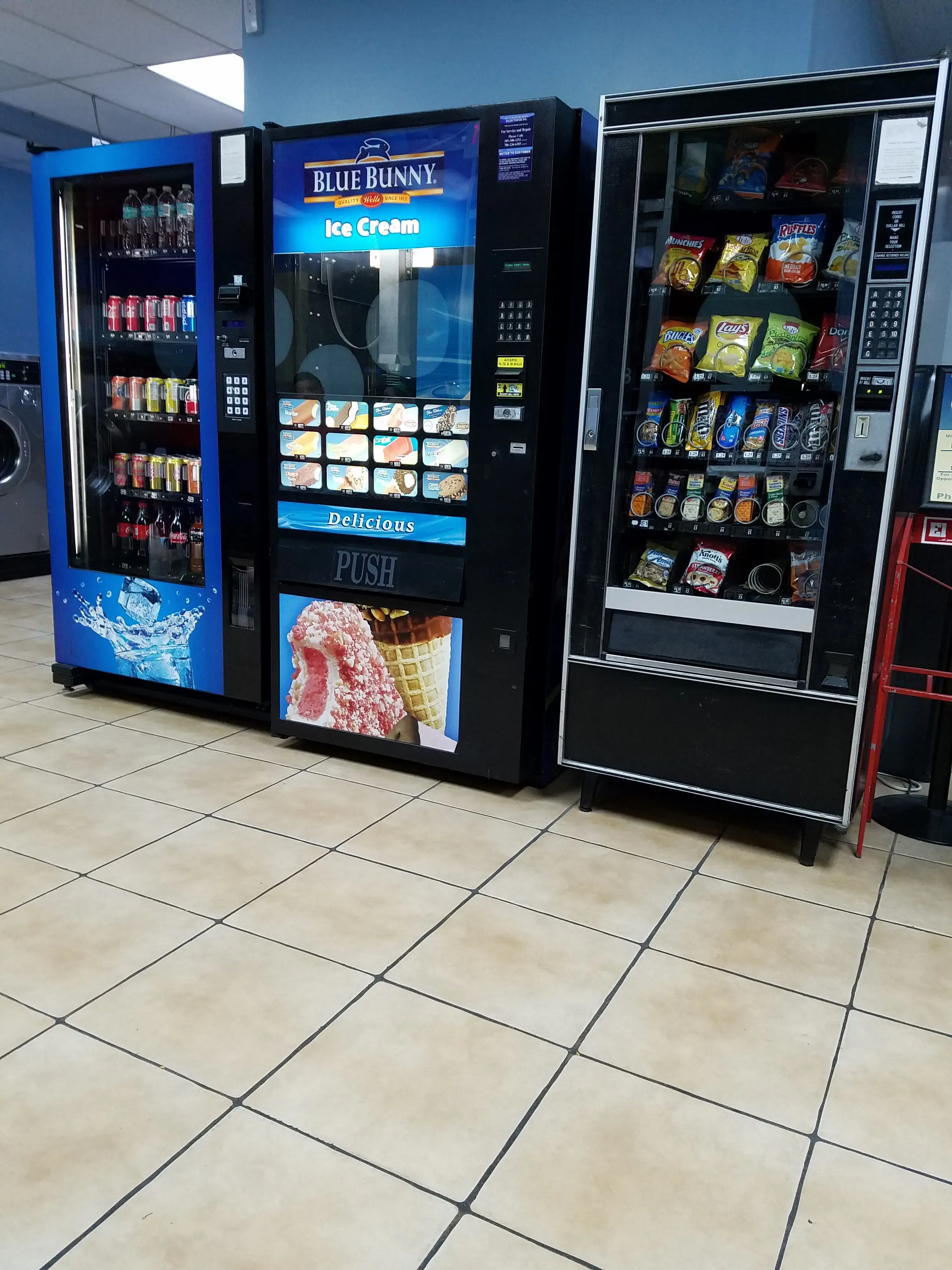 Davie Laundry thumbnail 5