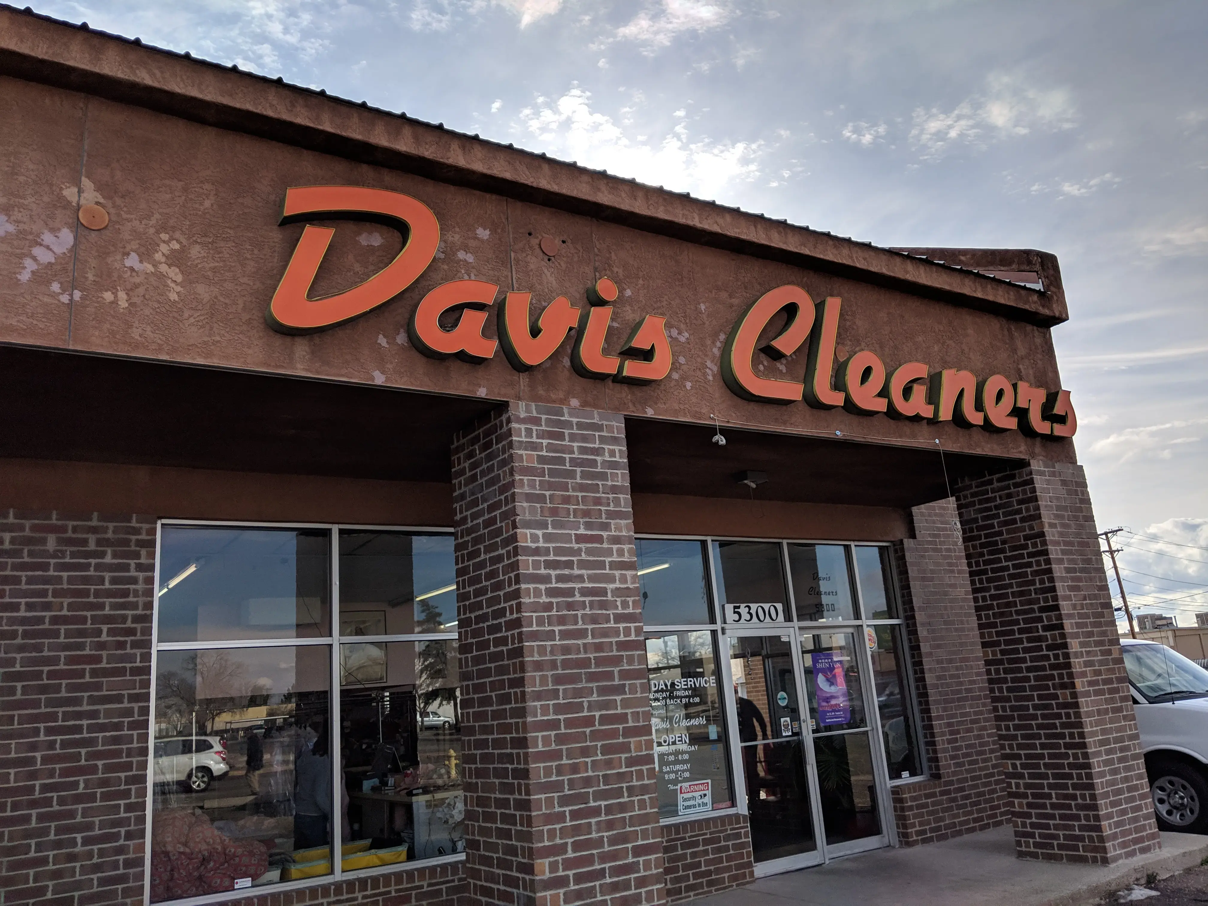 Davis Cleaners thumbnail 13