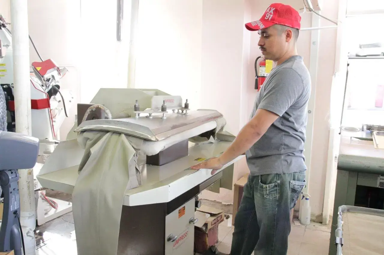 Davis Cleaners - Image 11