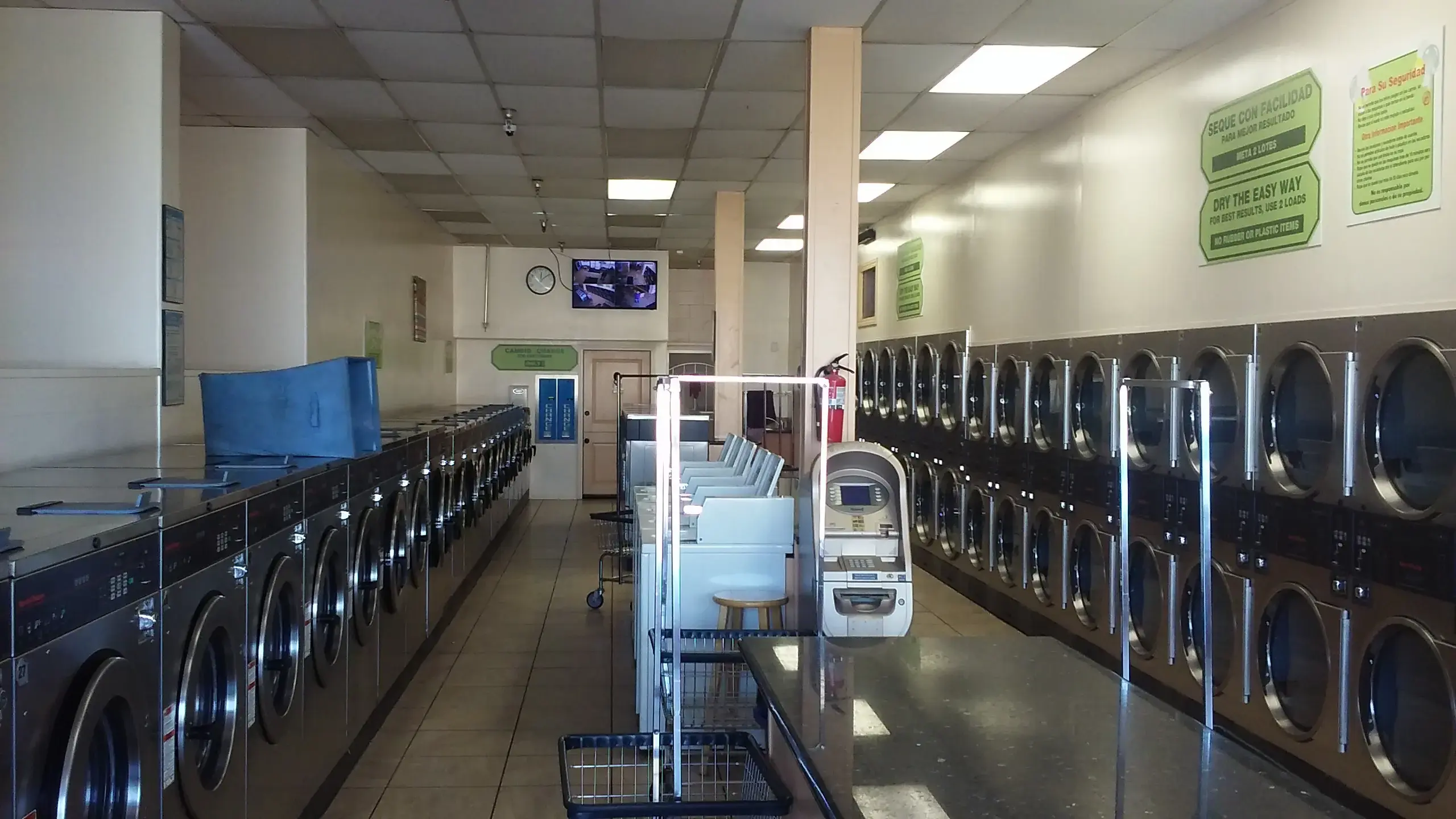 Davis Wash N Dry thumbnail 4