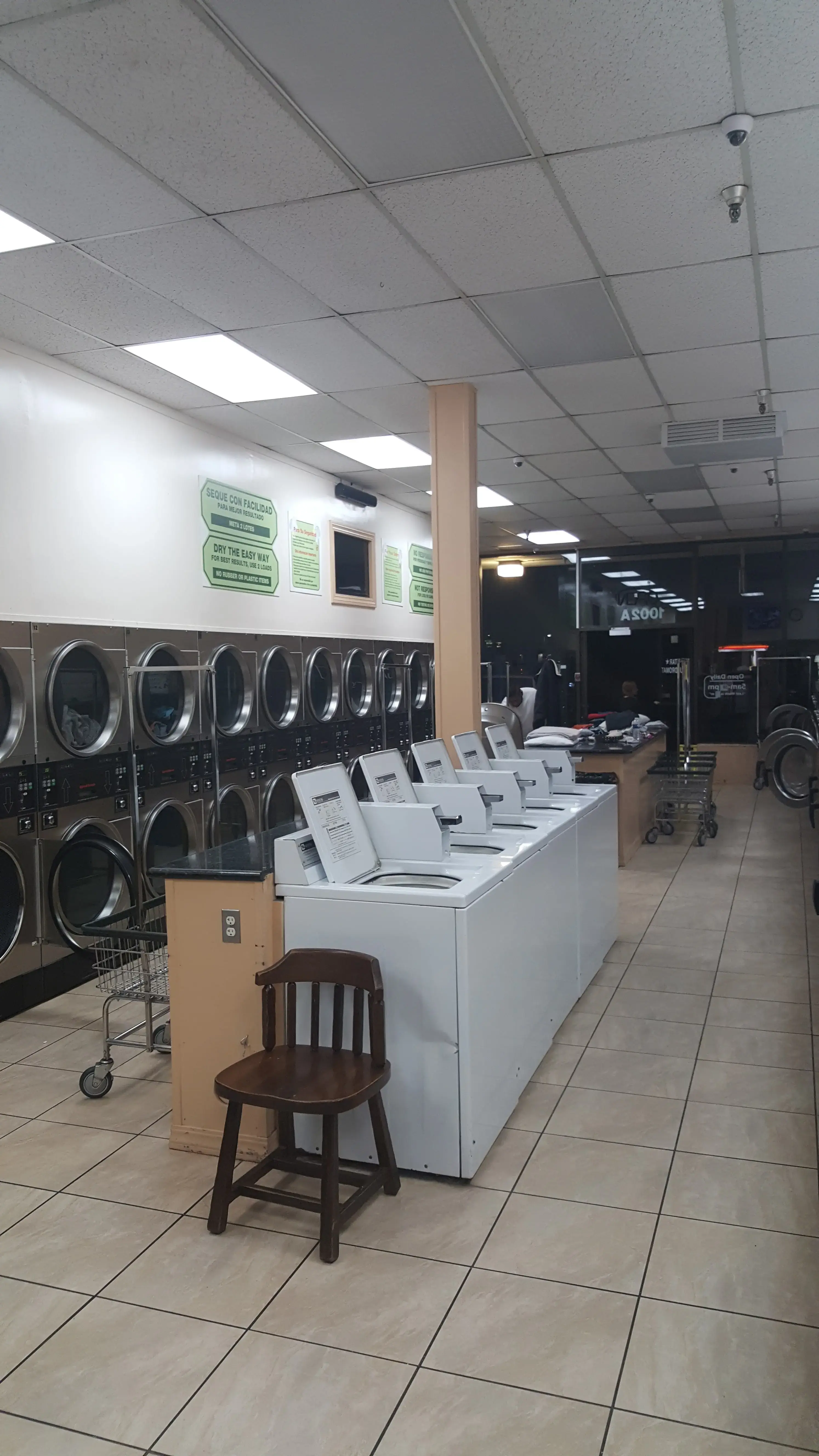 Davis Wash N Dry thumbnail 6