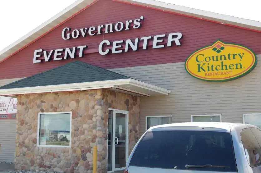 Days Inn Hotel & Governors' Waterpark, RV Park & Fitness Center thumbnail 12