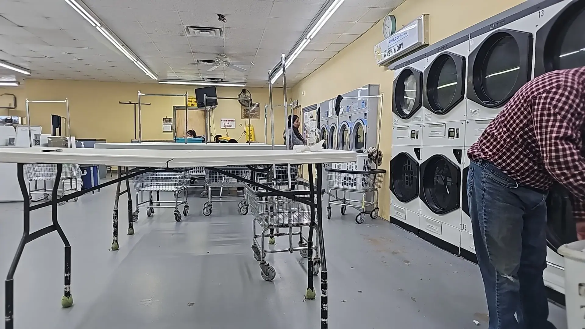 De Ville Coin-Op Laundry - Image 20