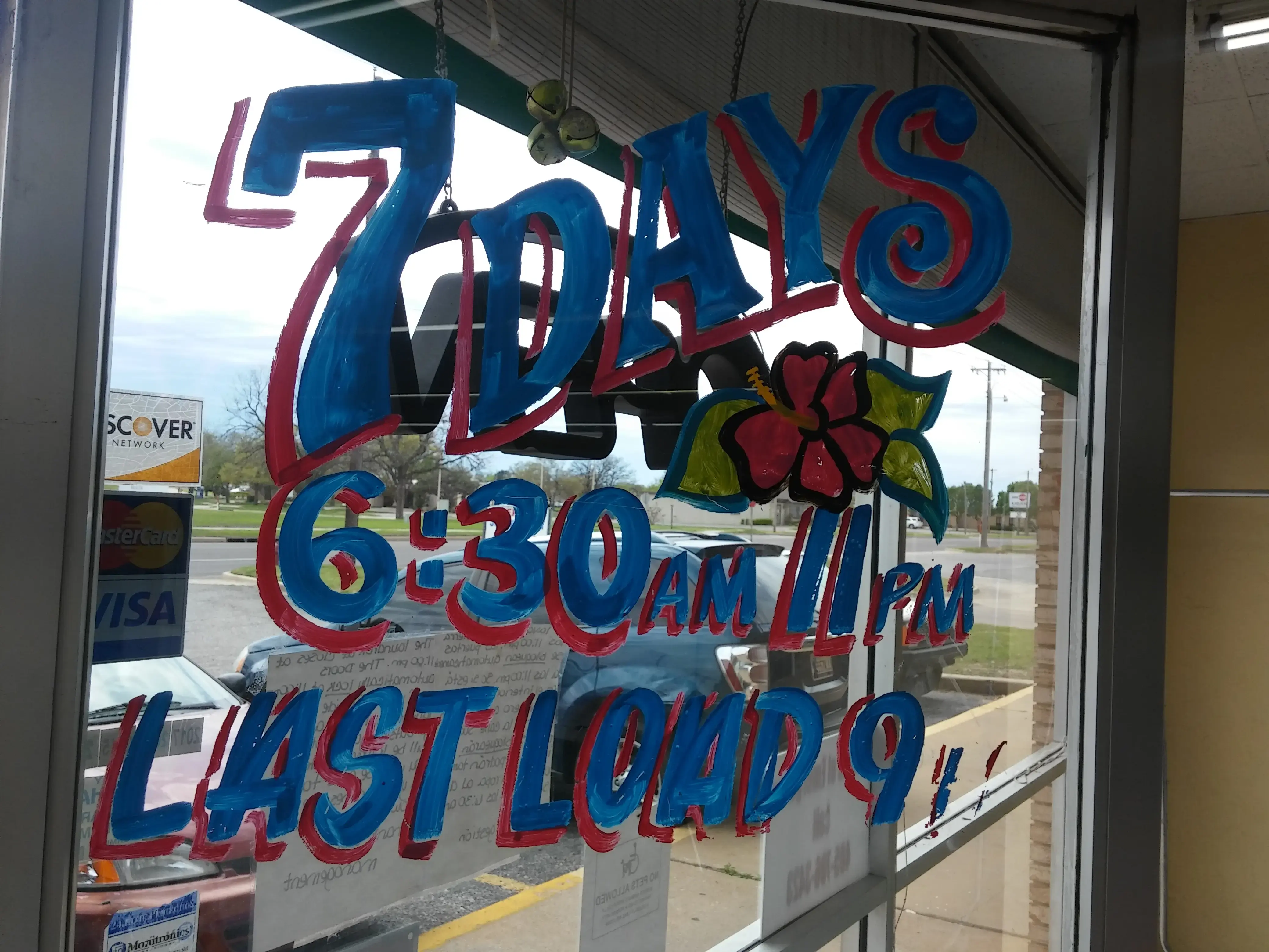 De Ville Coin-Op Laundry thumbnail 10