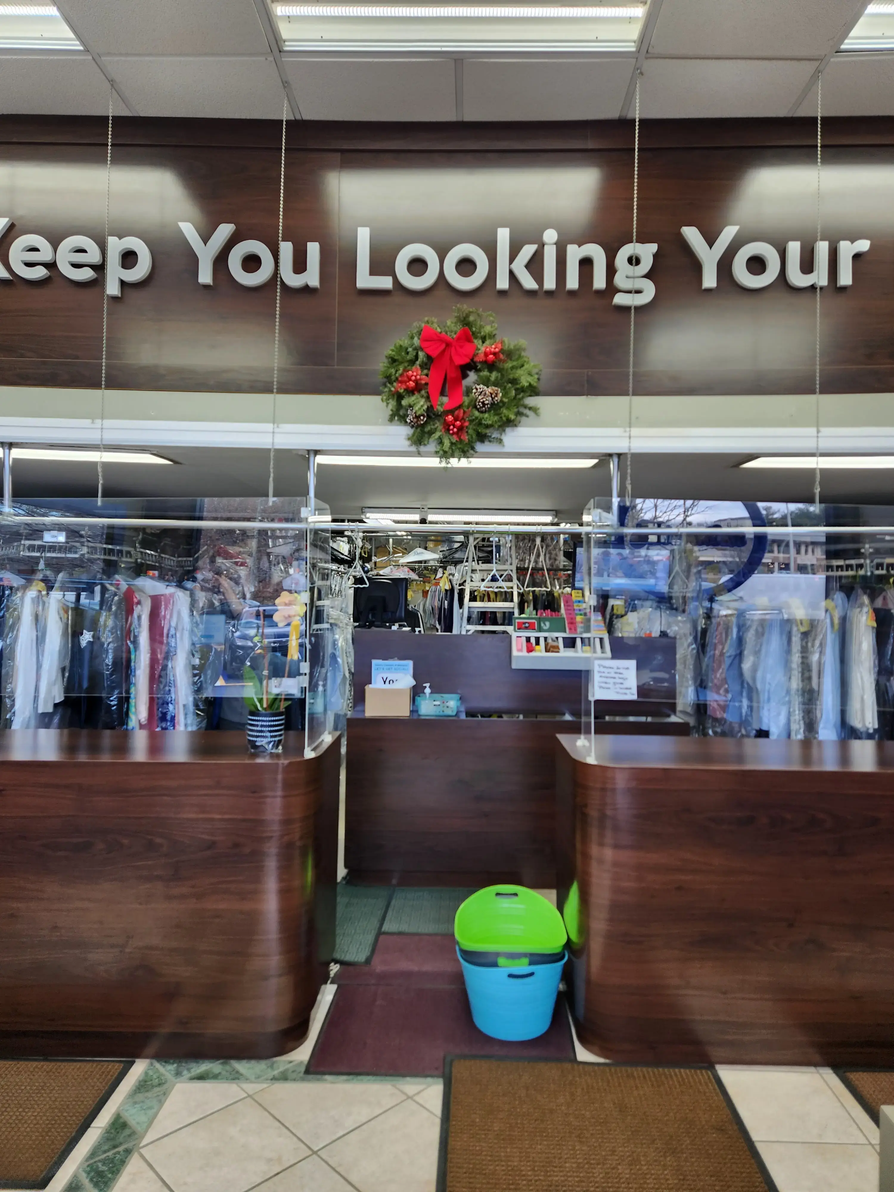Dean Cleaners of Westport thumbnail 10