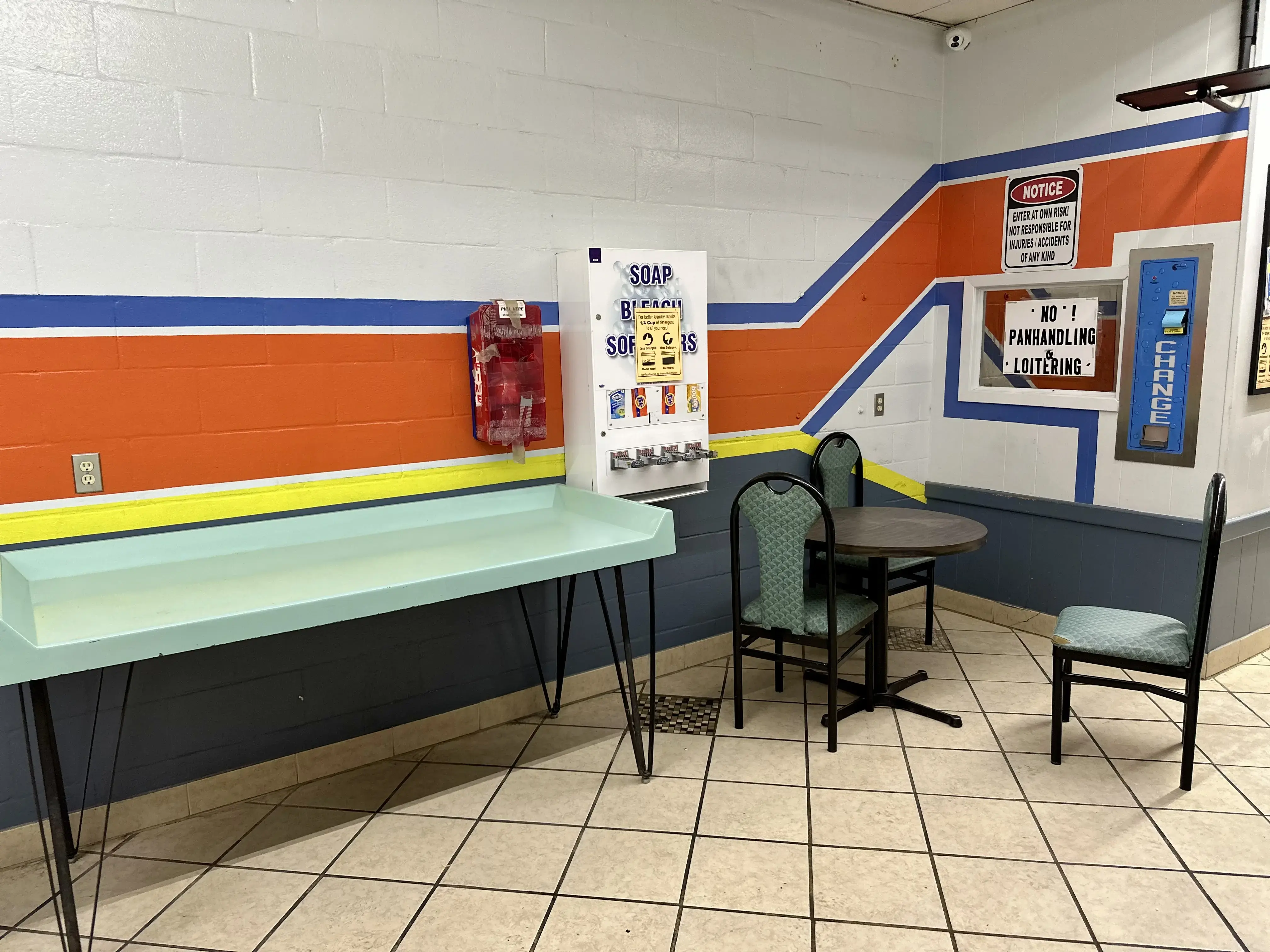 Dean's Laundry - Image 4