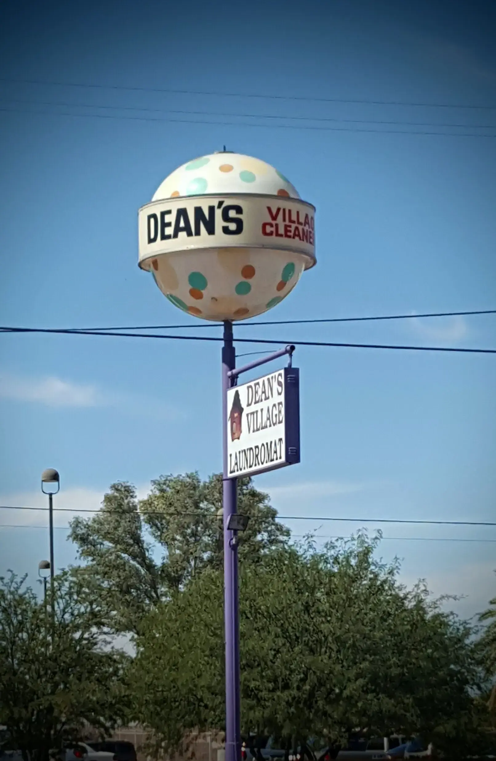 Dean's Village Laundromat - Image 3