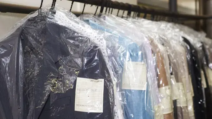 Debbie's Dry Cleaners location