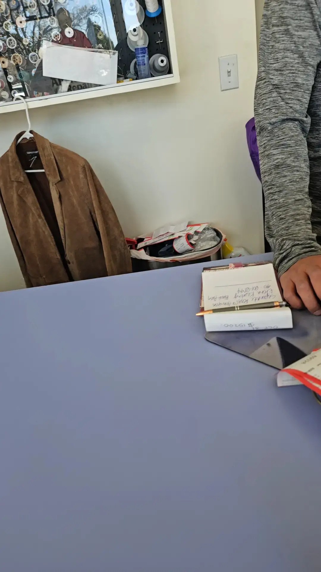 Debbie's Dry Cleaners thumbnail 3