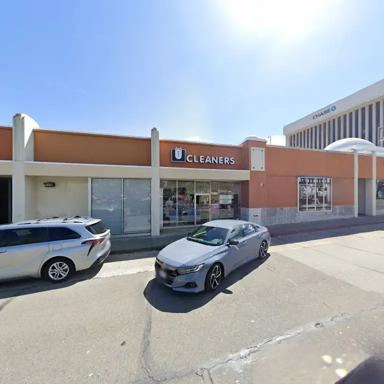 Debbie's Dry Cleaners - Image 4