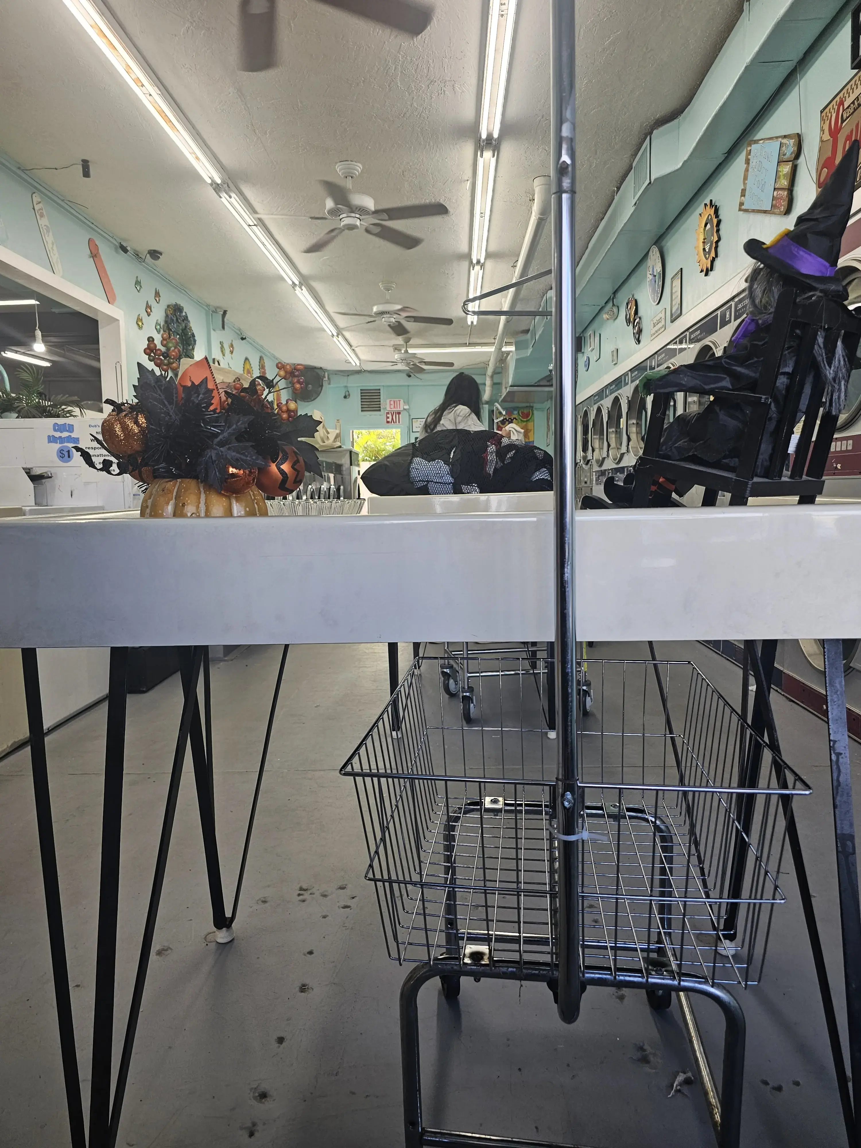 Deb's Laundry - Image 7