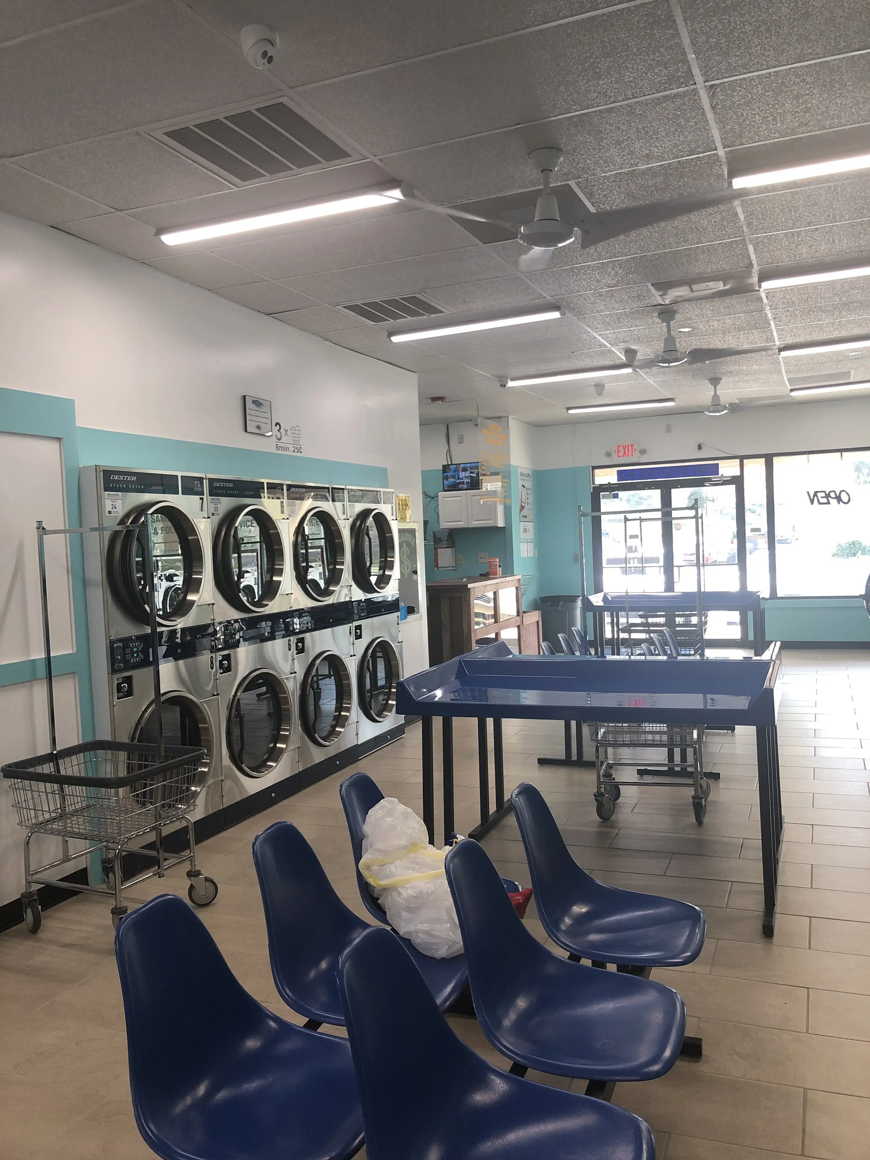 Delk Road Coin Laundromat - Image 16