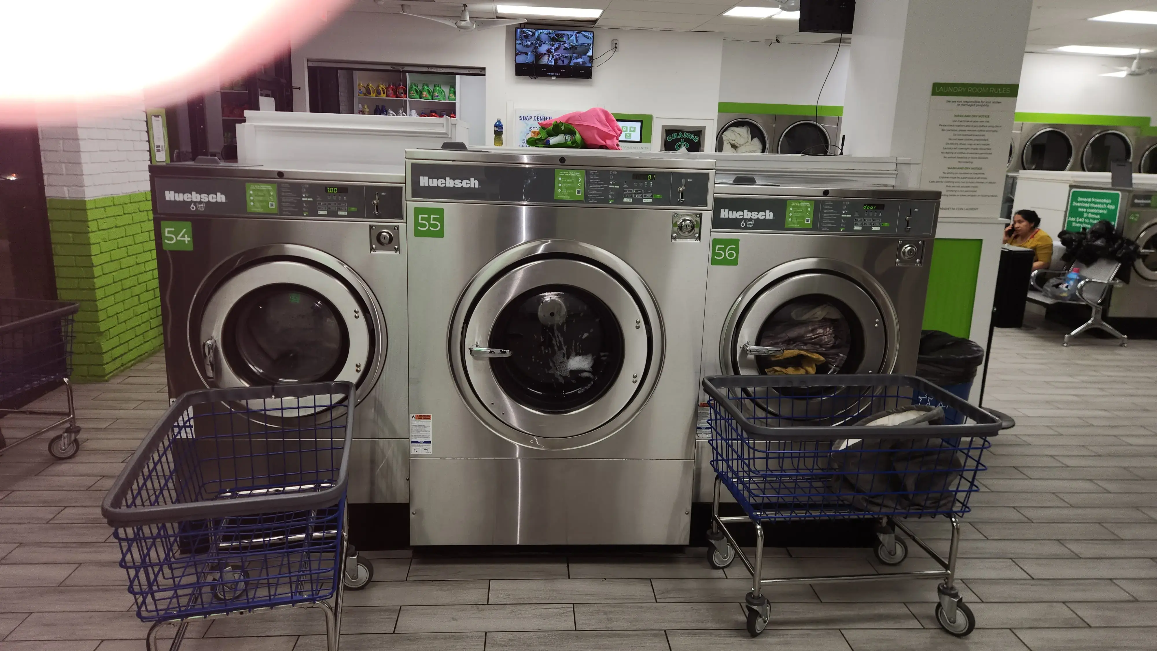 Delk Road Coin Laundromat - Image 3