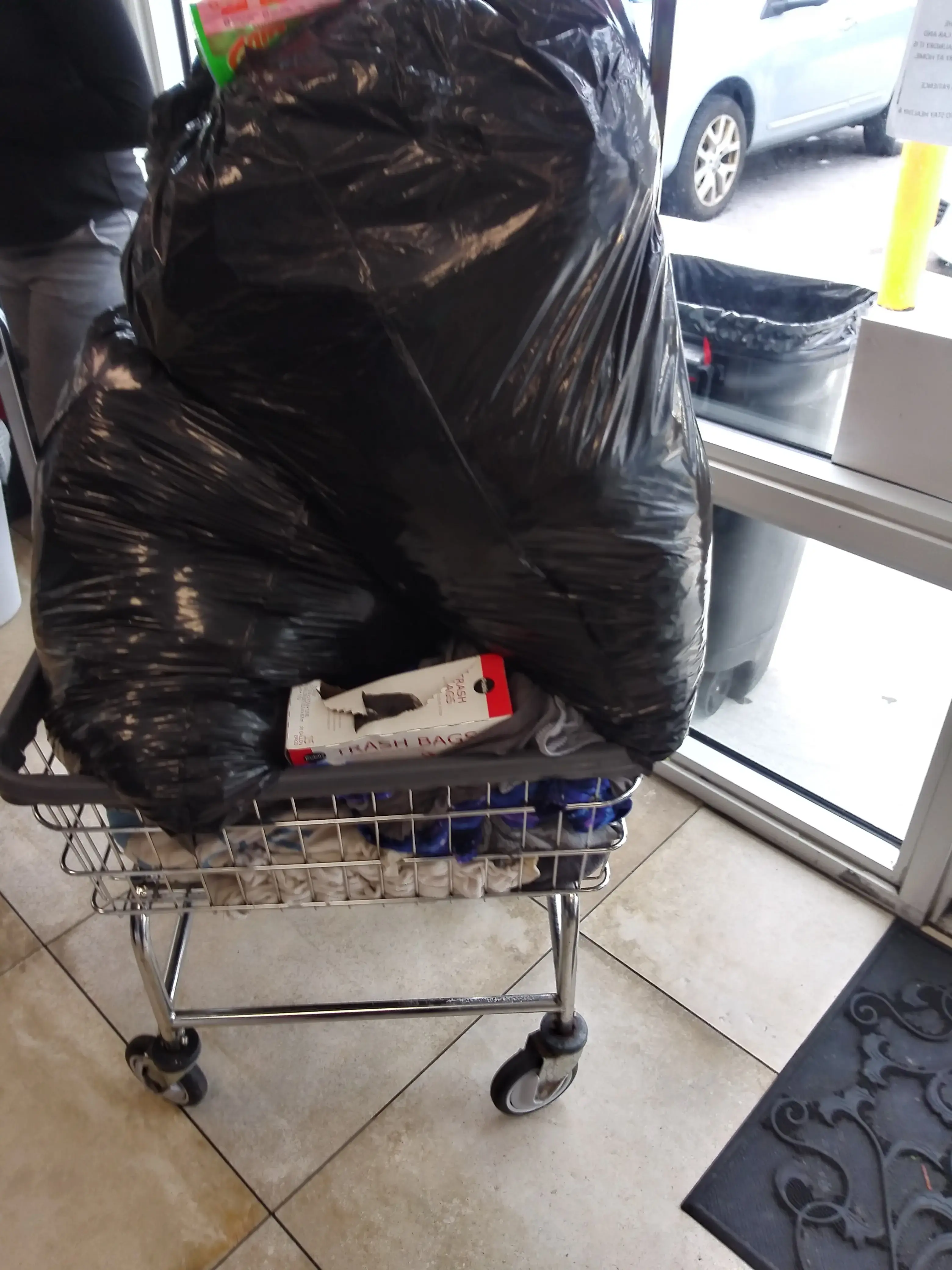 DELRAY CITY LAUNDROMAT thumbnail 14