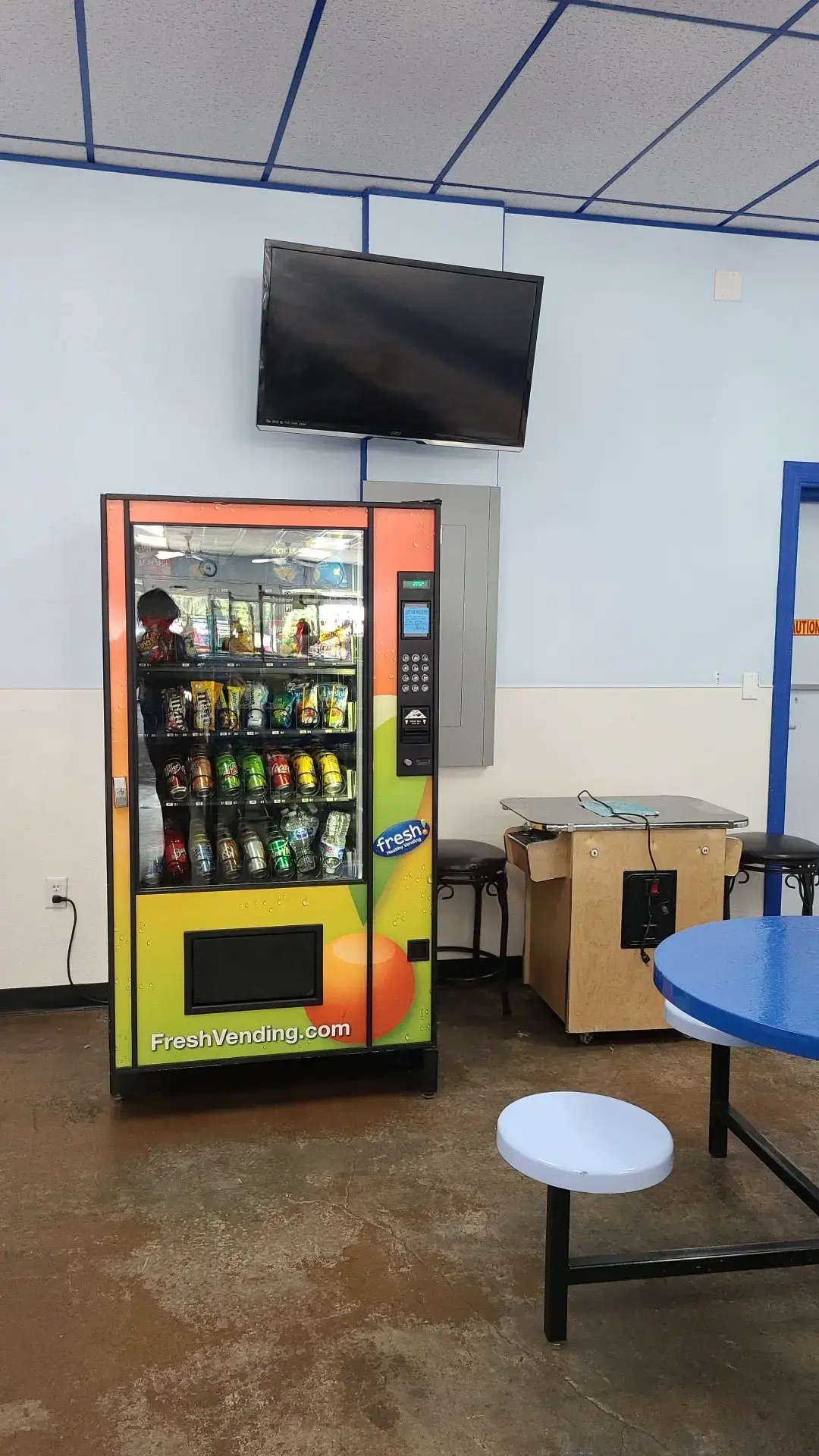 Deltona Plaza Laundry thumbnail 14