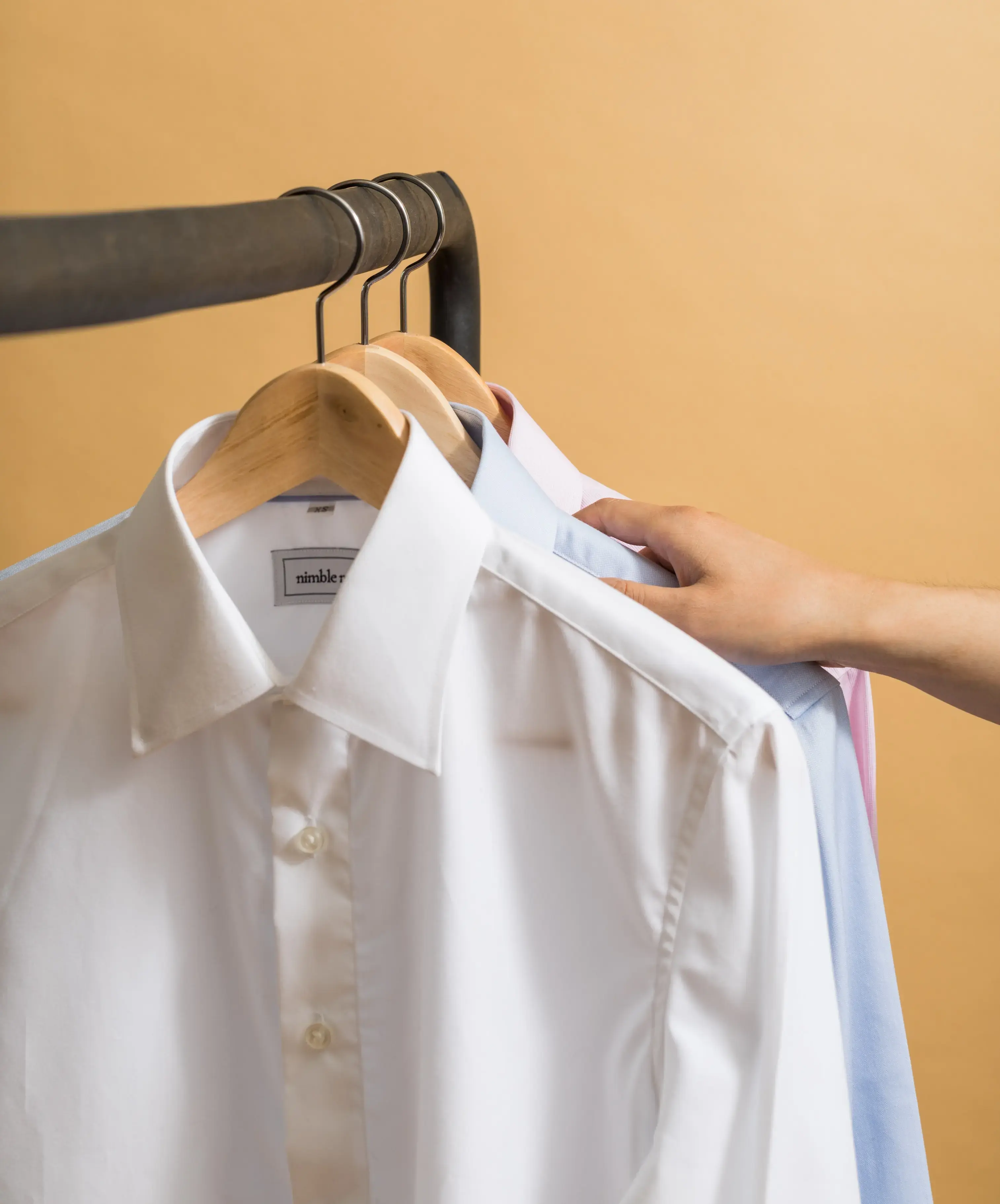 Deluxe Cleaners & Alterations location