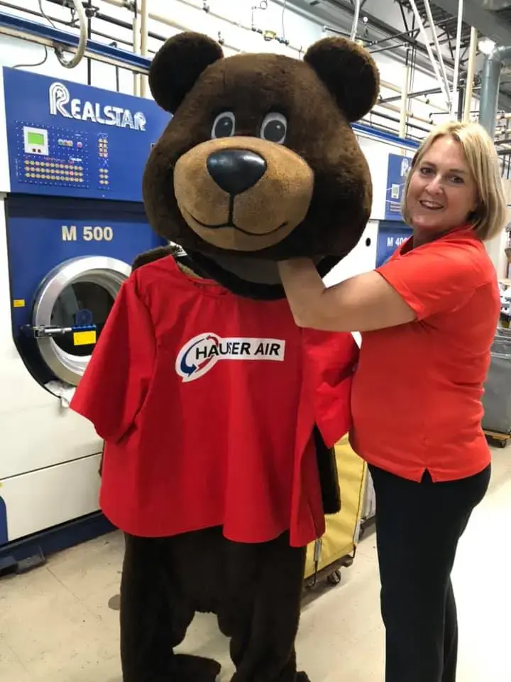 Deluxe Cleaners - Image 16