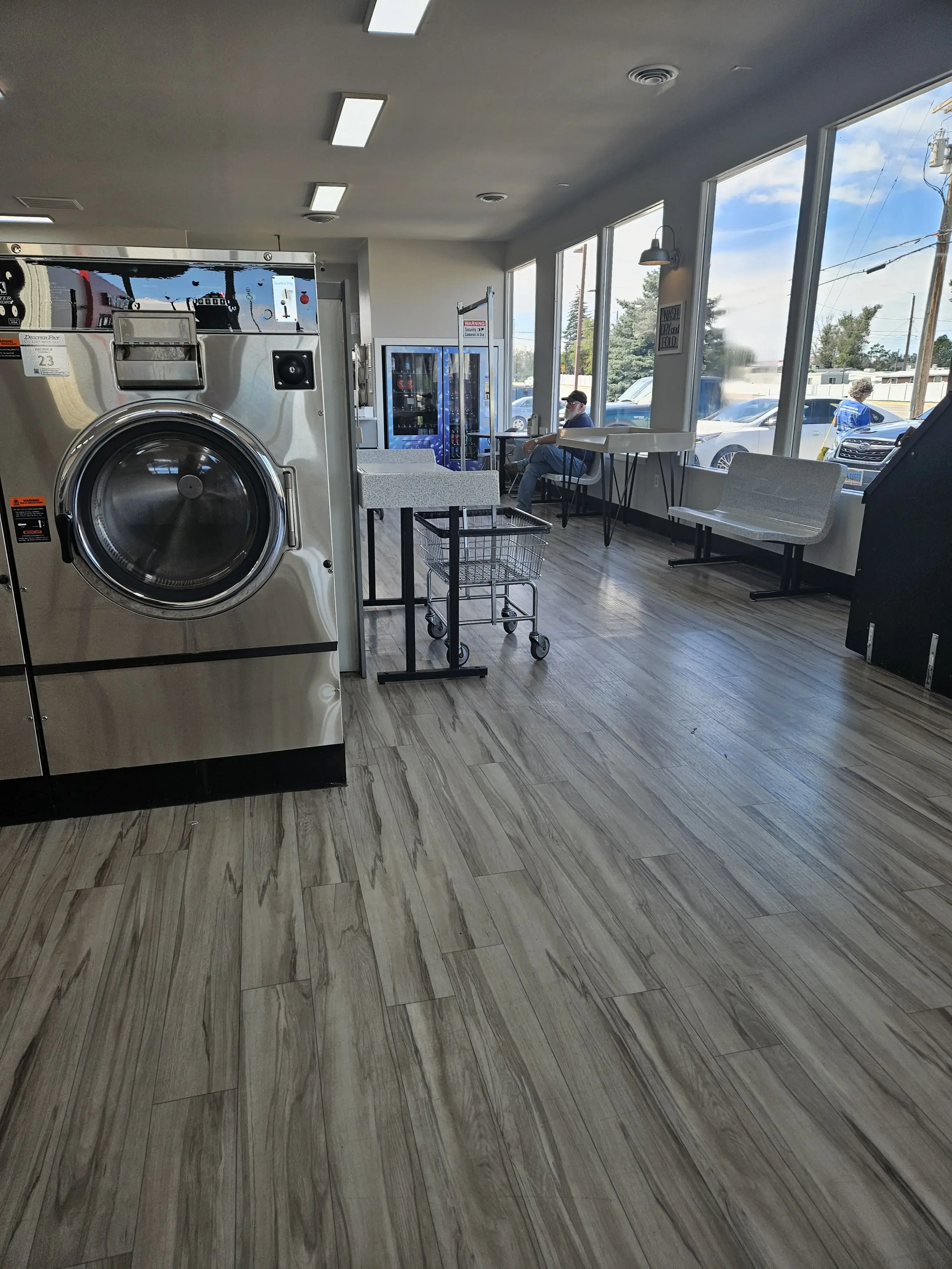 Deluxe Laundry Service - Image 3