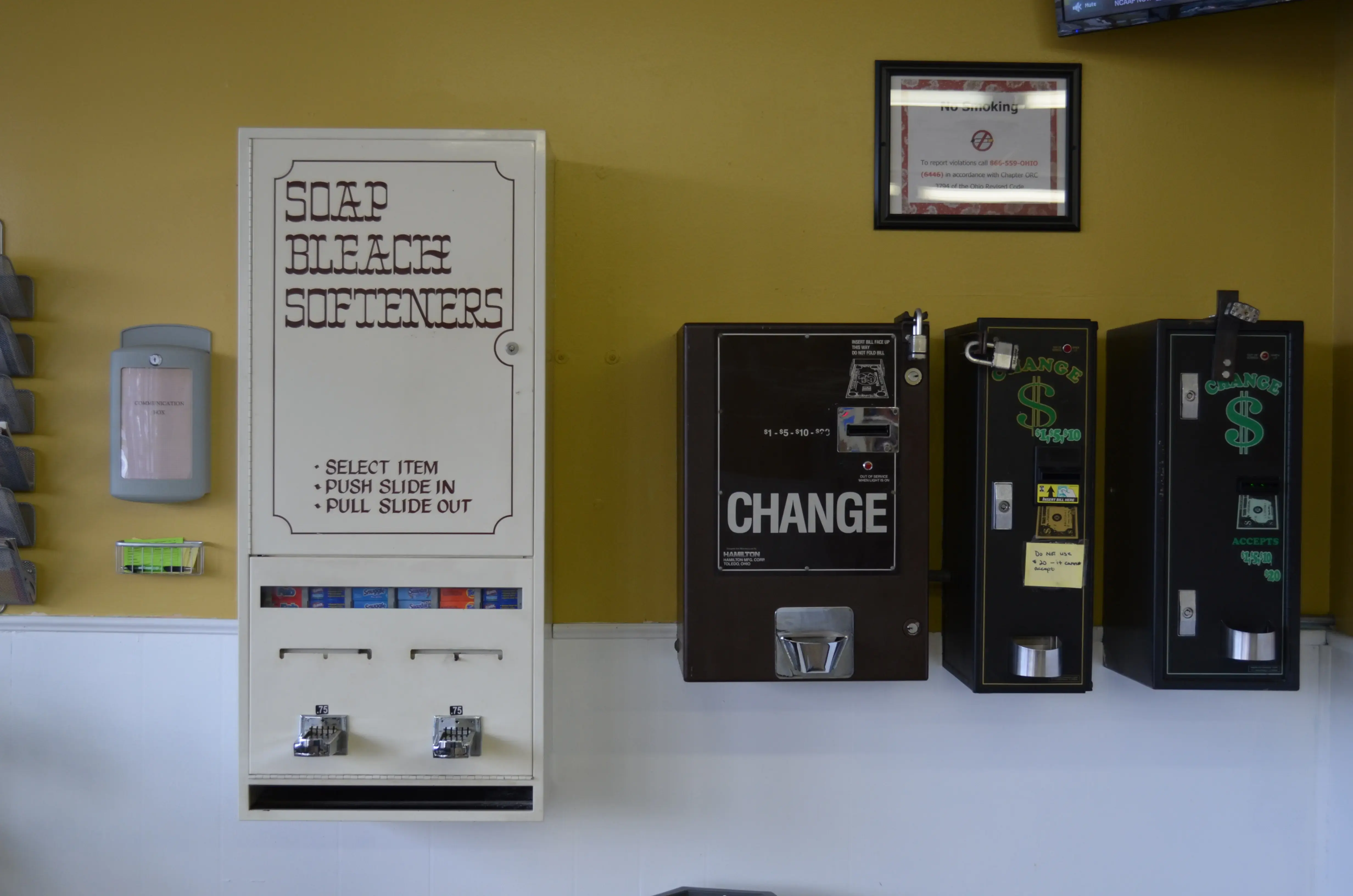 Denier Laundromat thumbnail 16