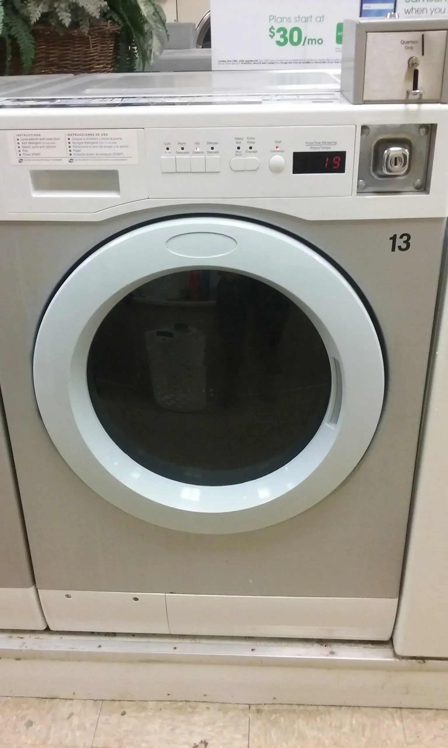 Denier Laundromat thumbnail 11