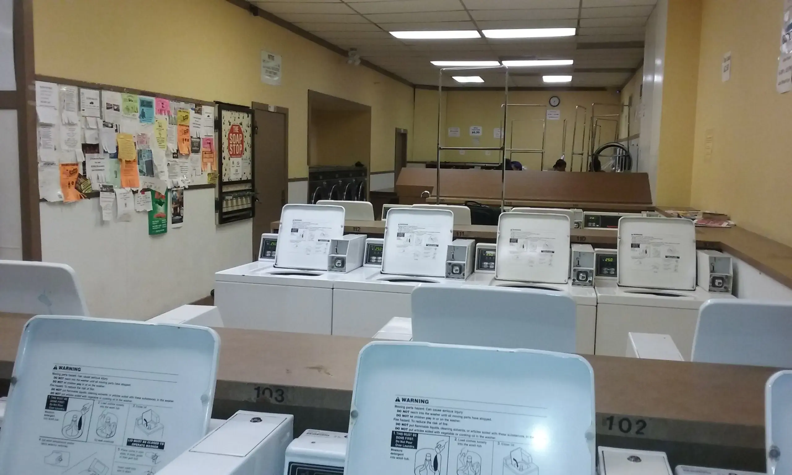 Denise's Coin Laundry South San Francisco - Image 15