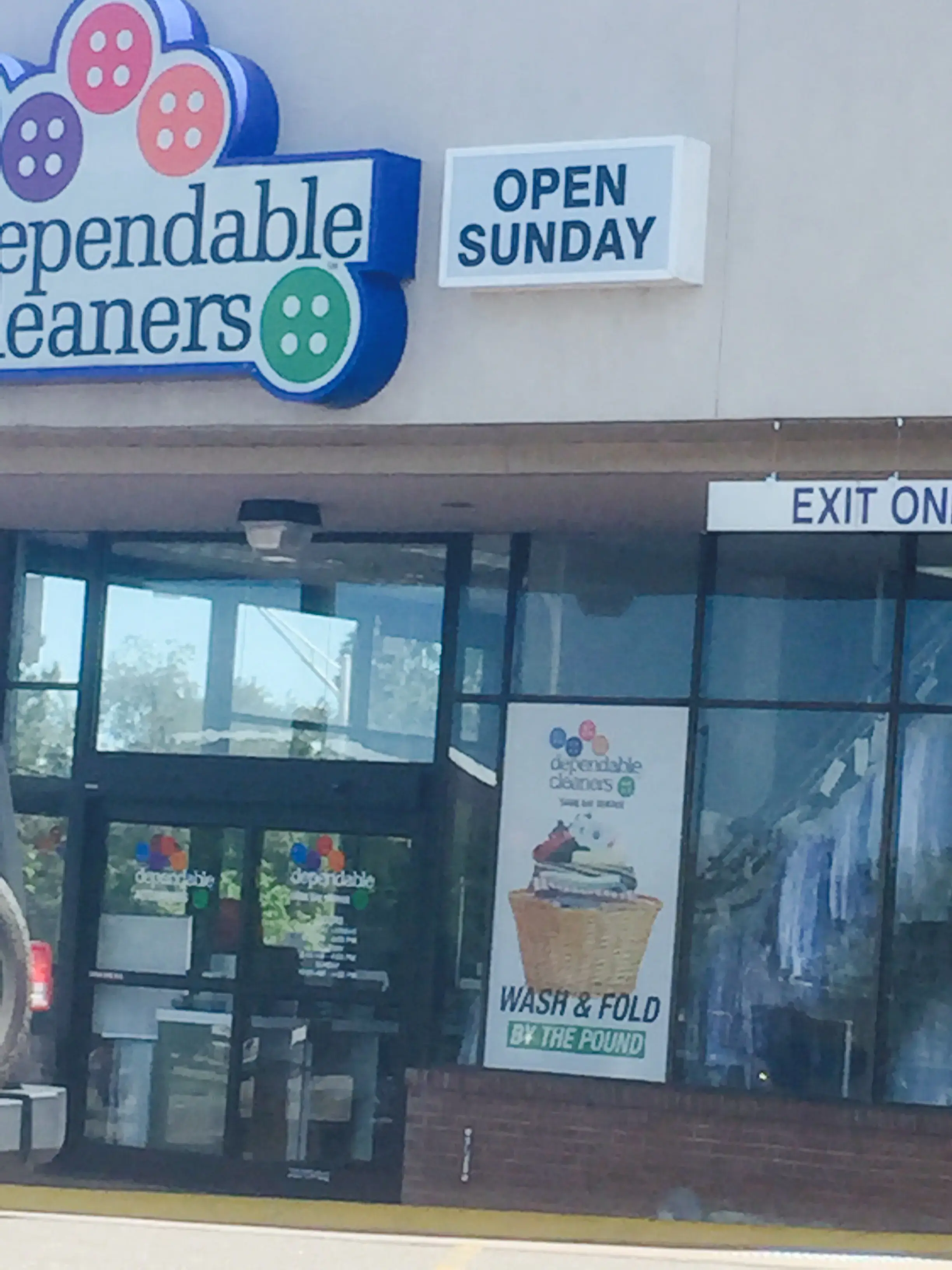 Dependable Cleaners and Drive Thru - Image 8