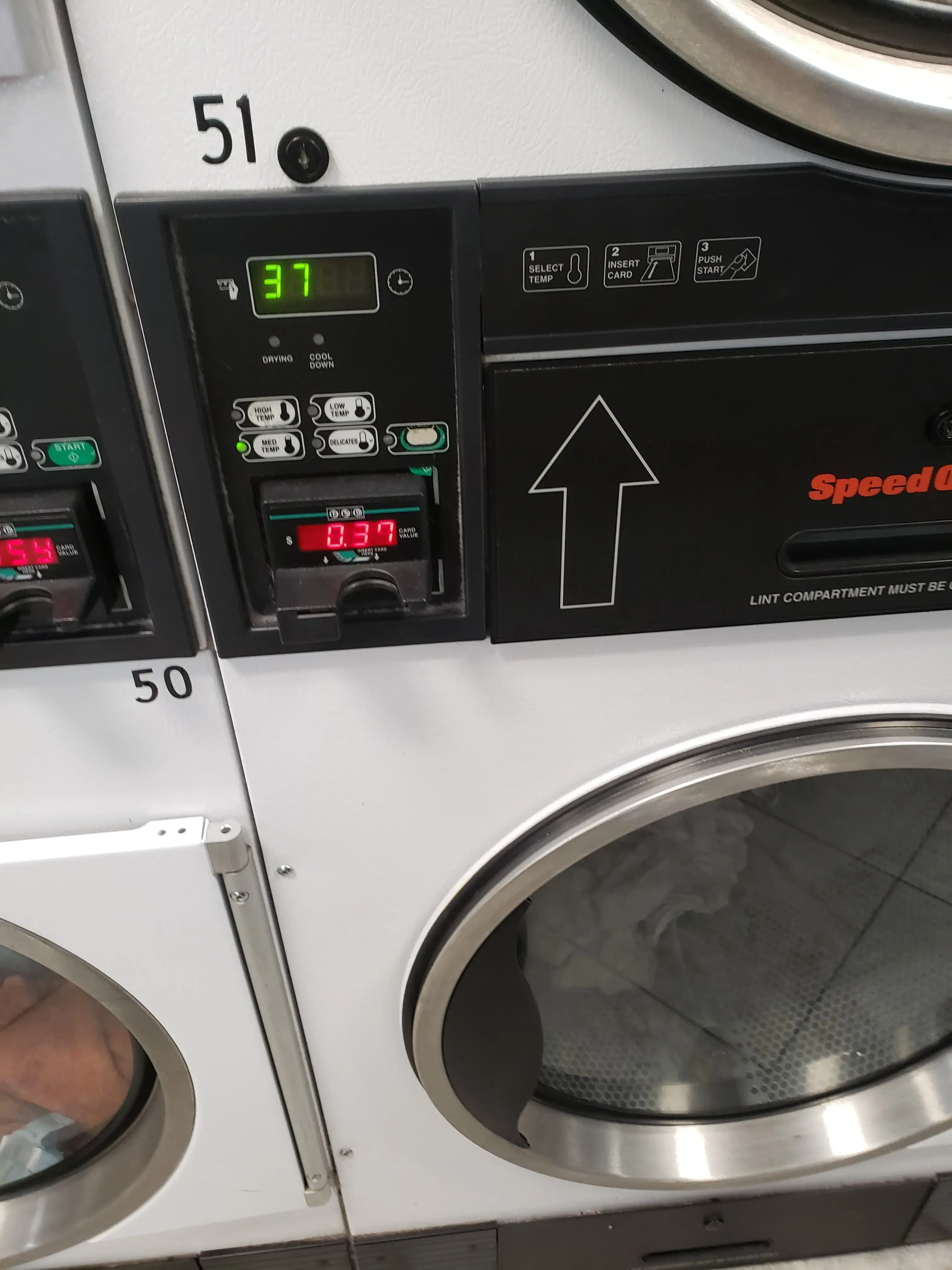 Dependable Cleaners and Laundromat thumbnail 7