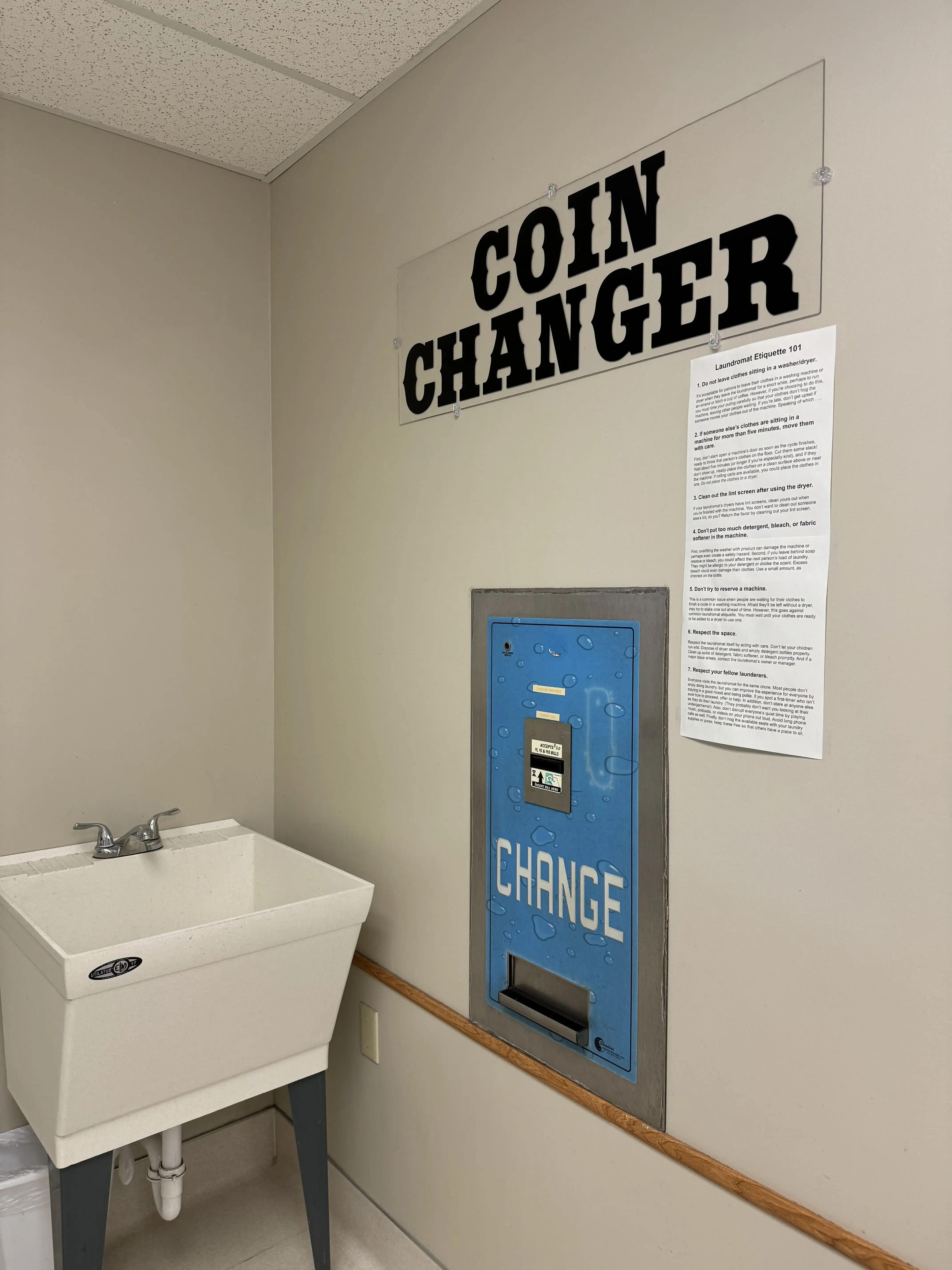 Depot Laundromat - Image 5